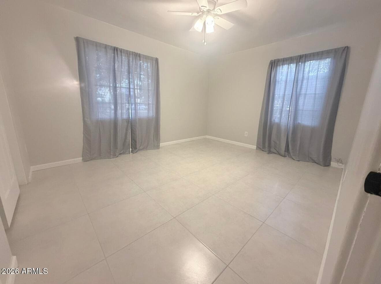 2332 E FLOWER Street, Phoenix, AZ 85016 — photo 10 of 19