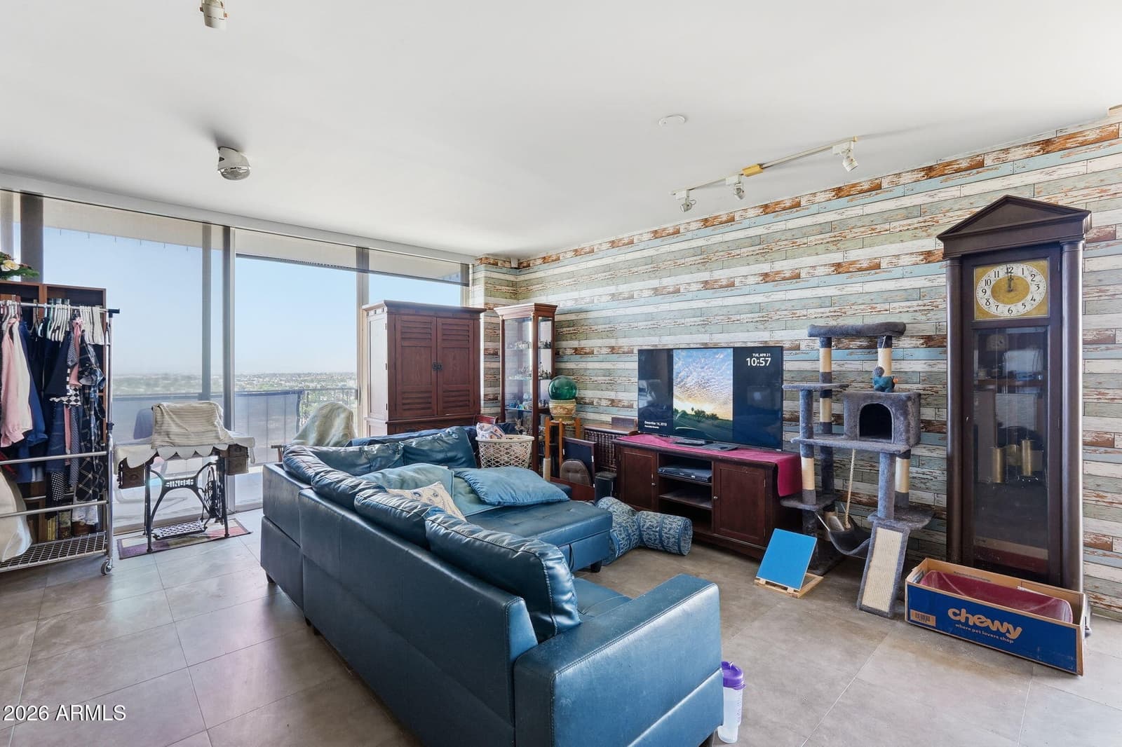 207 W CLARENDON Avenue C14, Phoenix, AZ 85013 — photo 12 of 55