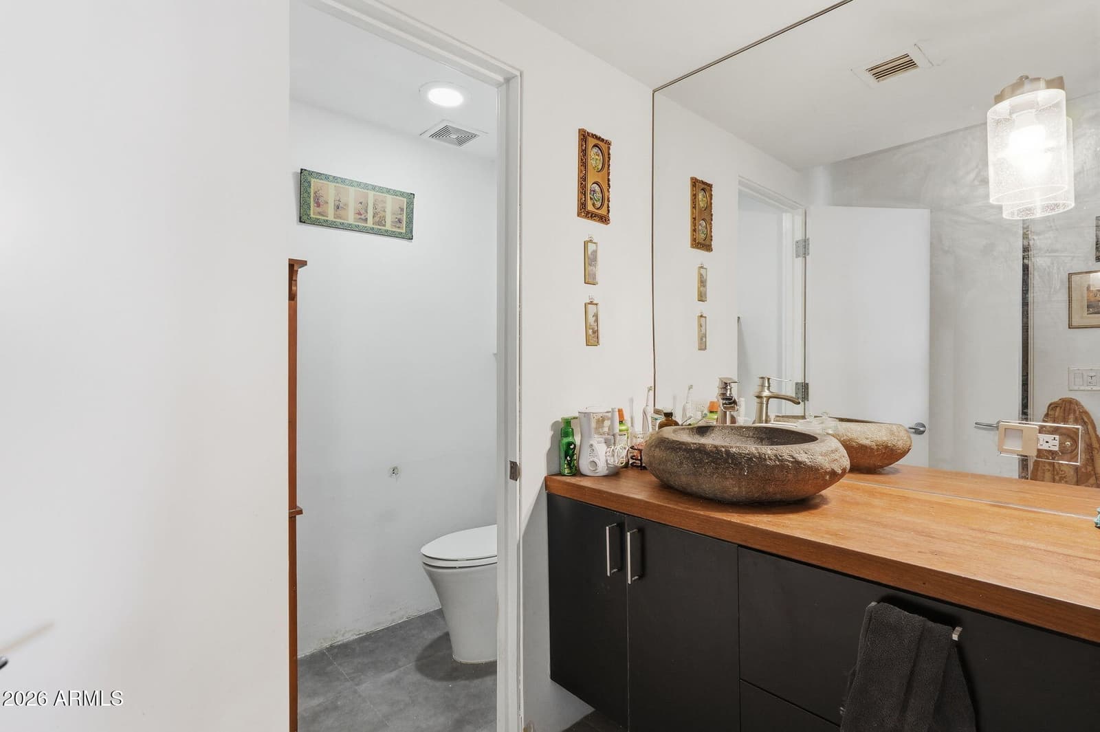 207 W CLARENDON Avenue C14, Phoenix, AZ 85013 — photo 17 of 55