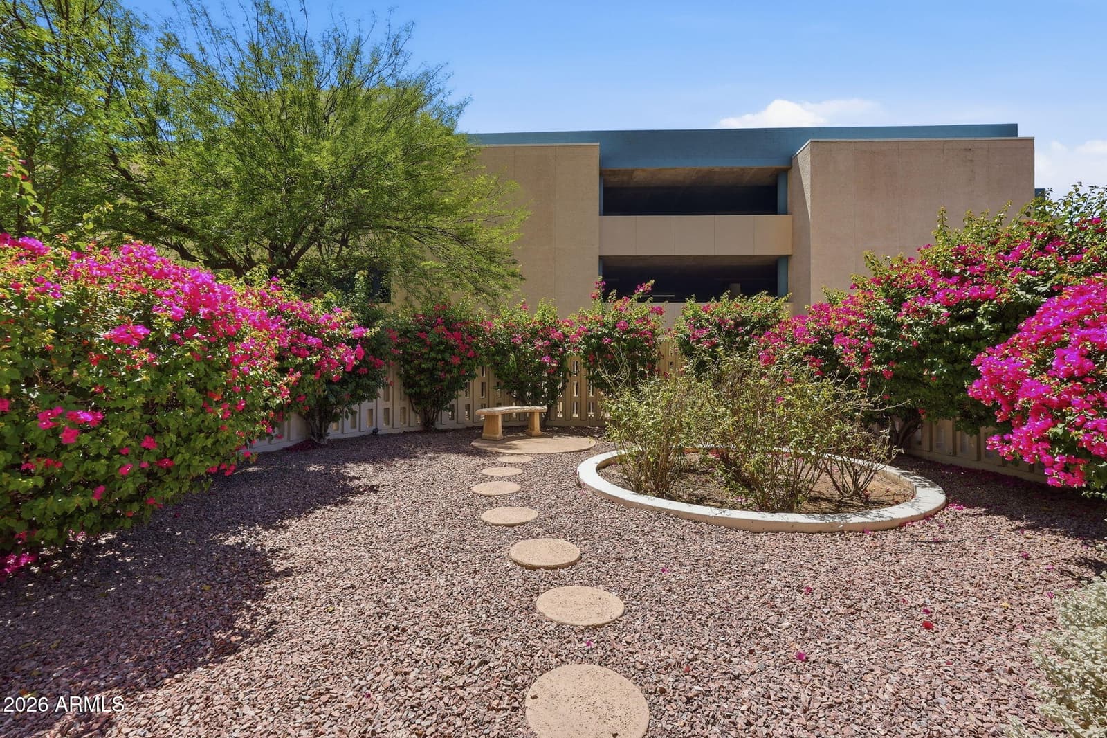 207 W CLARENDON Avenue C14, Phoenix, AZ 85013 — photo 32 of 55