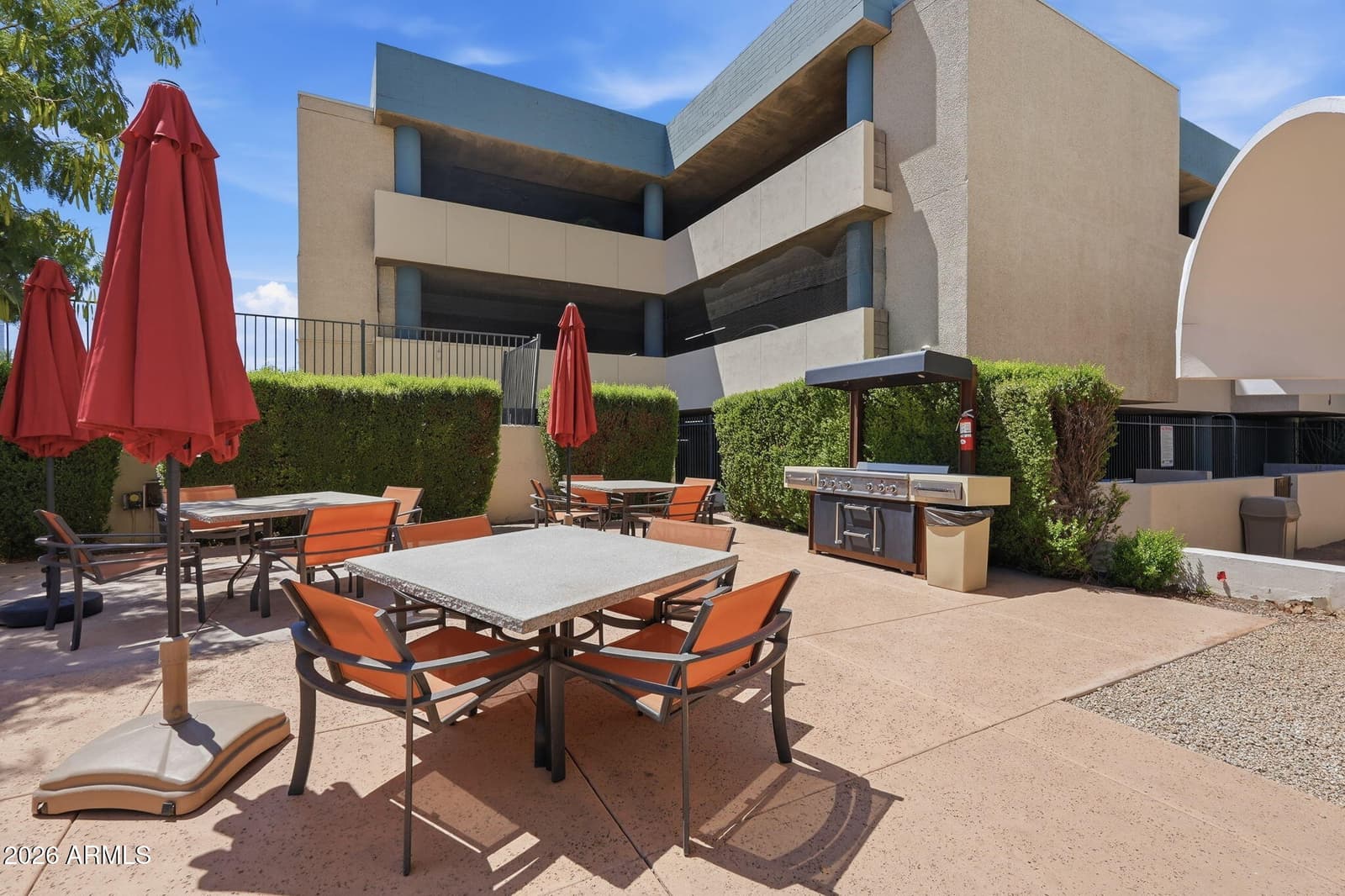 207 W CLARENDON Avenue C14, Phoenix, AZ 85013 — photo 33 of 55
