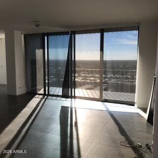 207 W CLARENDON Avenue C14, Phoenix, AZ 85013 — photo 11 of 55