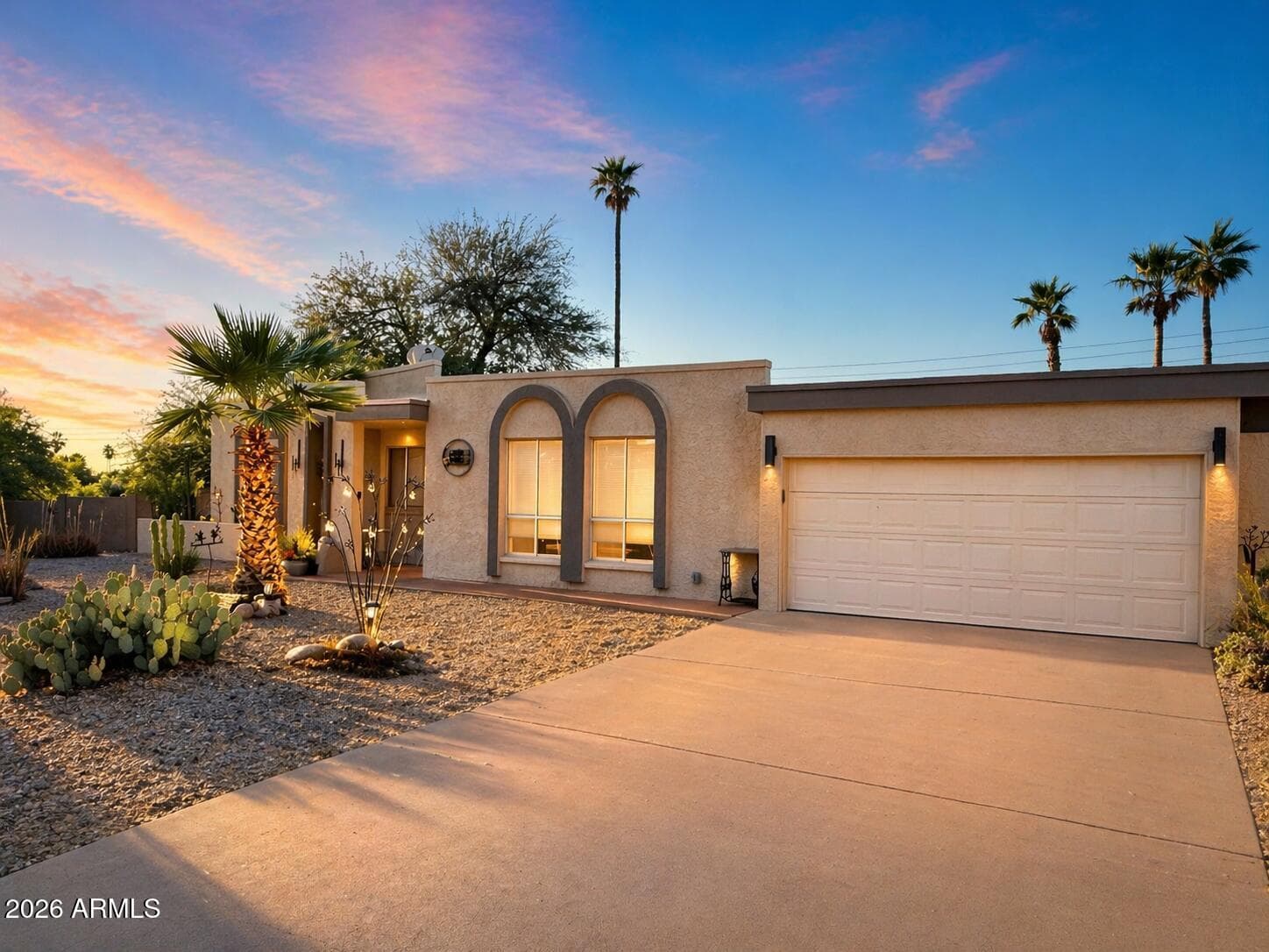 1132 E VILLAGE CIRCLE Drive, Phoenix, AZ 85022 — photo 4 of 46