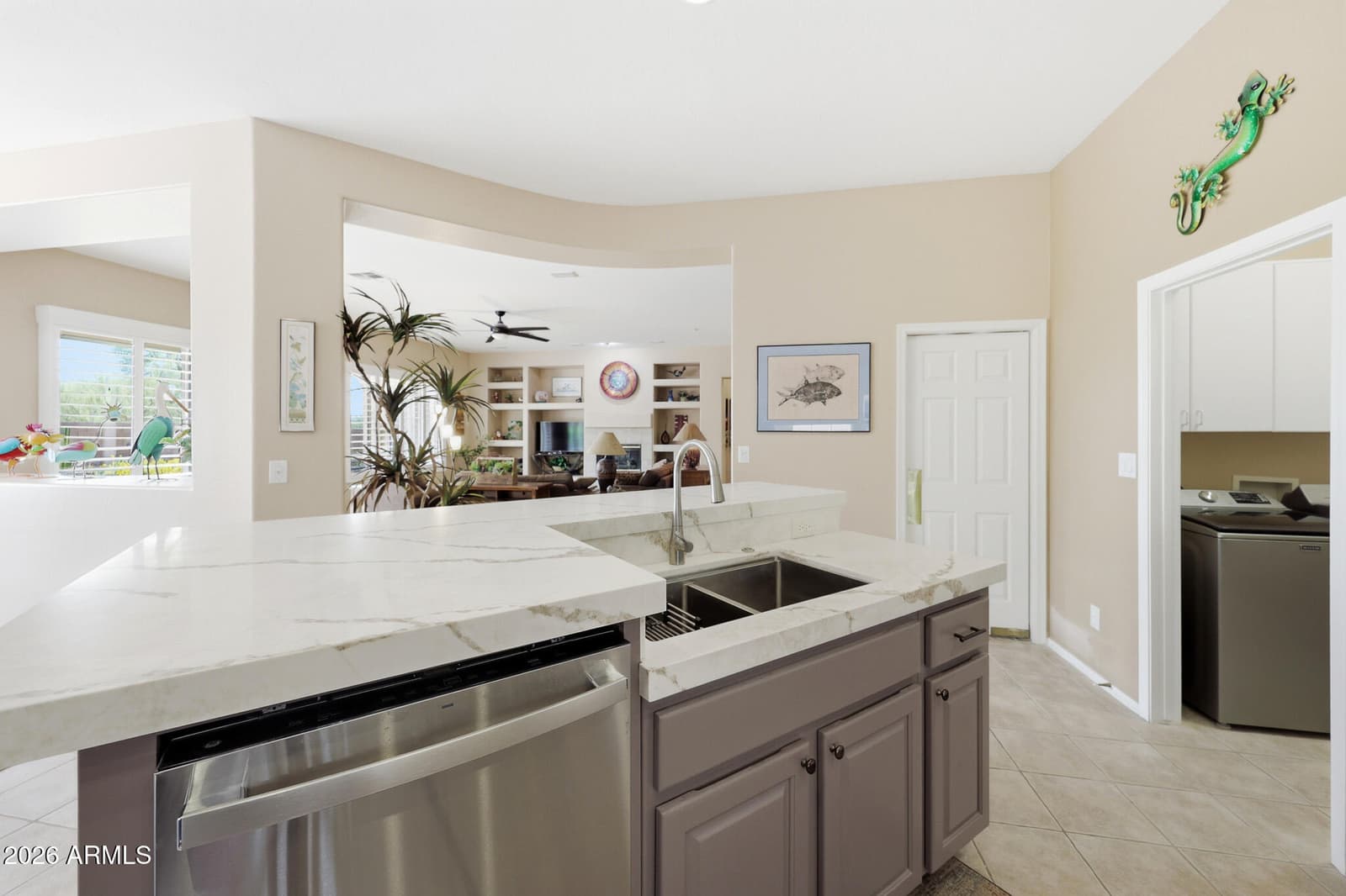 41630 N EMERALD LAKE Drive, Anthem, AZ 85086 — photo 19 of 50