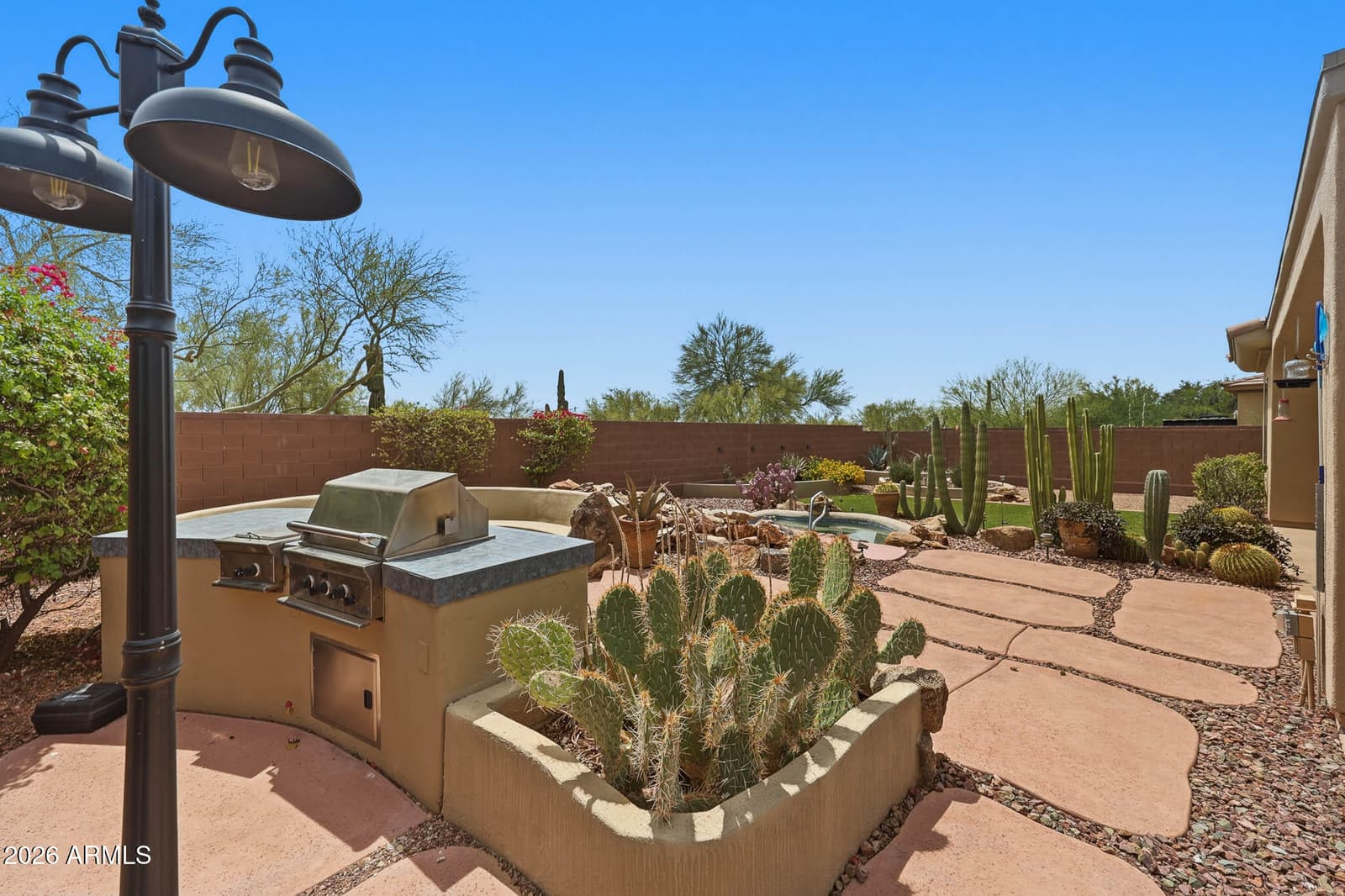 41630 N EMERALD LAKE Drive, Anthem, AZ 85086 — photo 38 of 50
