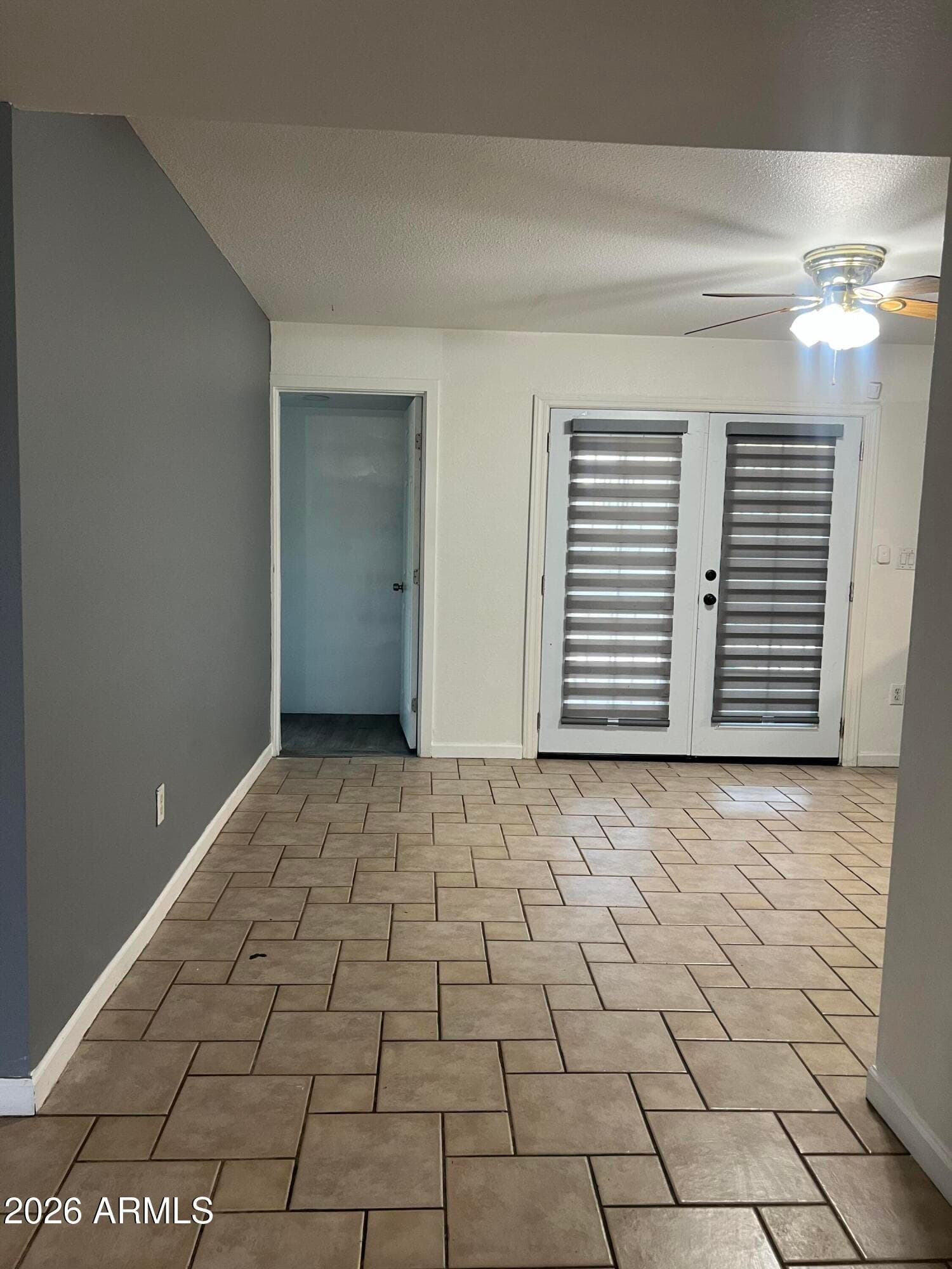 5337 W Coronado Road, Phoenix, AZ 85035 — photo 5 of 18