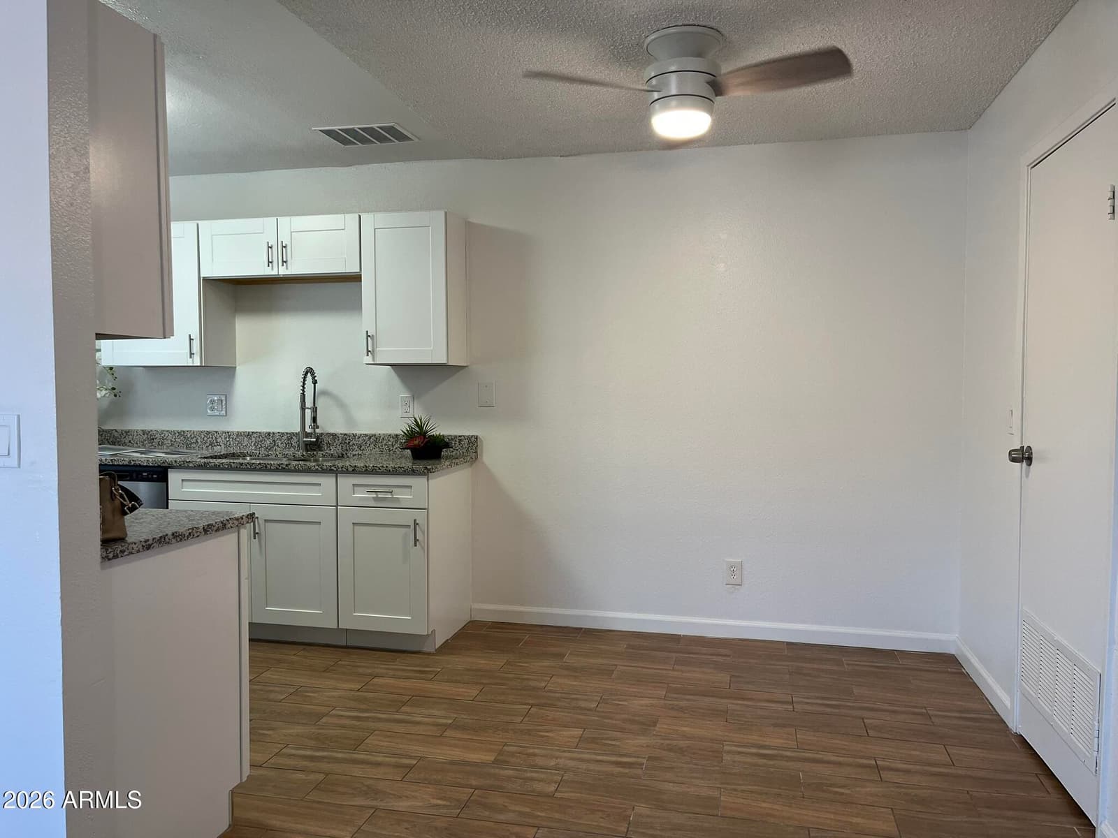 3511 E BASELINE Road 1245, Phoenix, AZ 85042 — photo 13 of 43