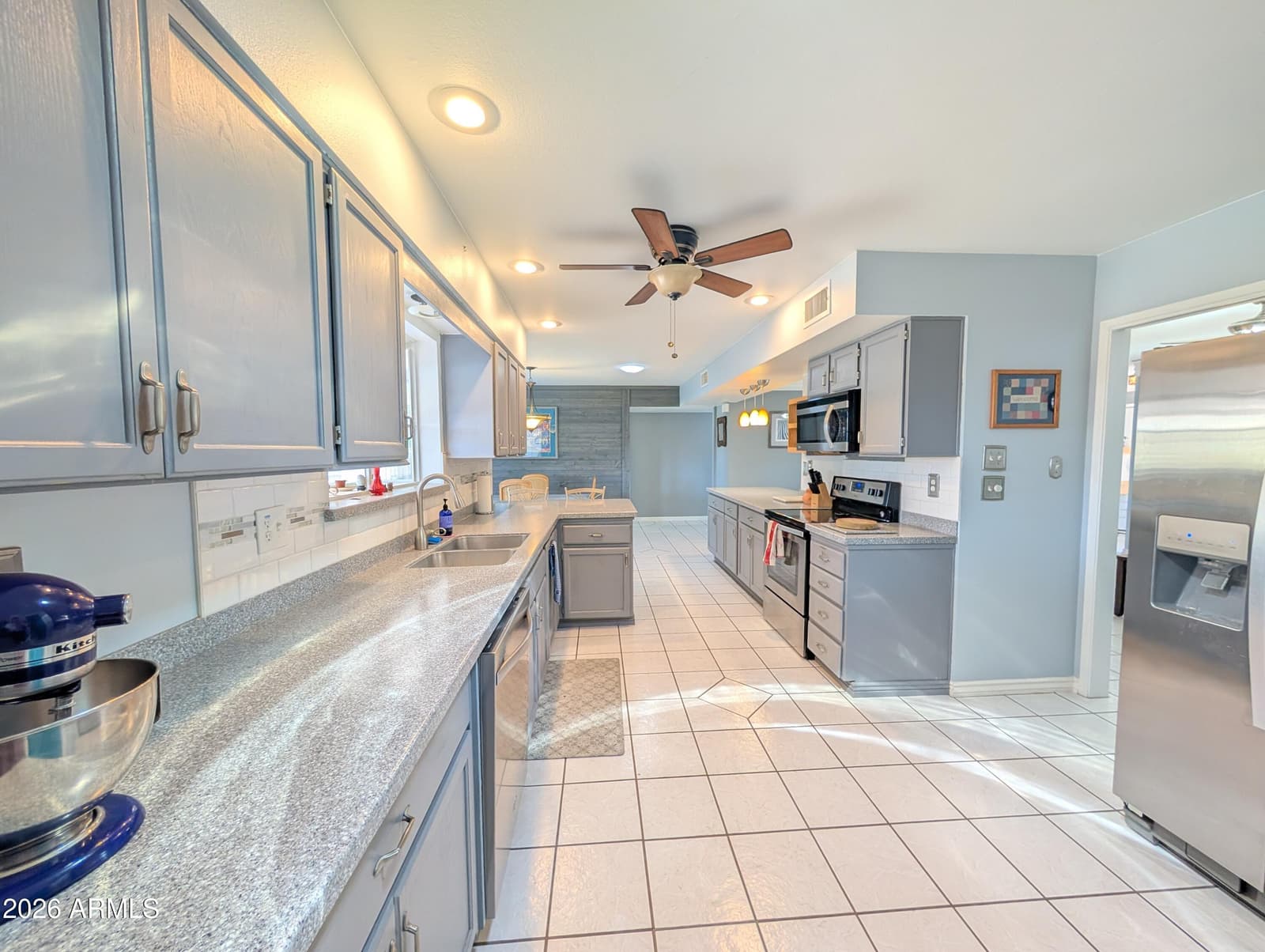 10214 W CLAIR Drive, Sun City, AZ 85351 — photo 9 of 20