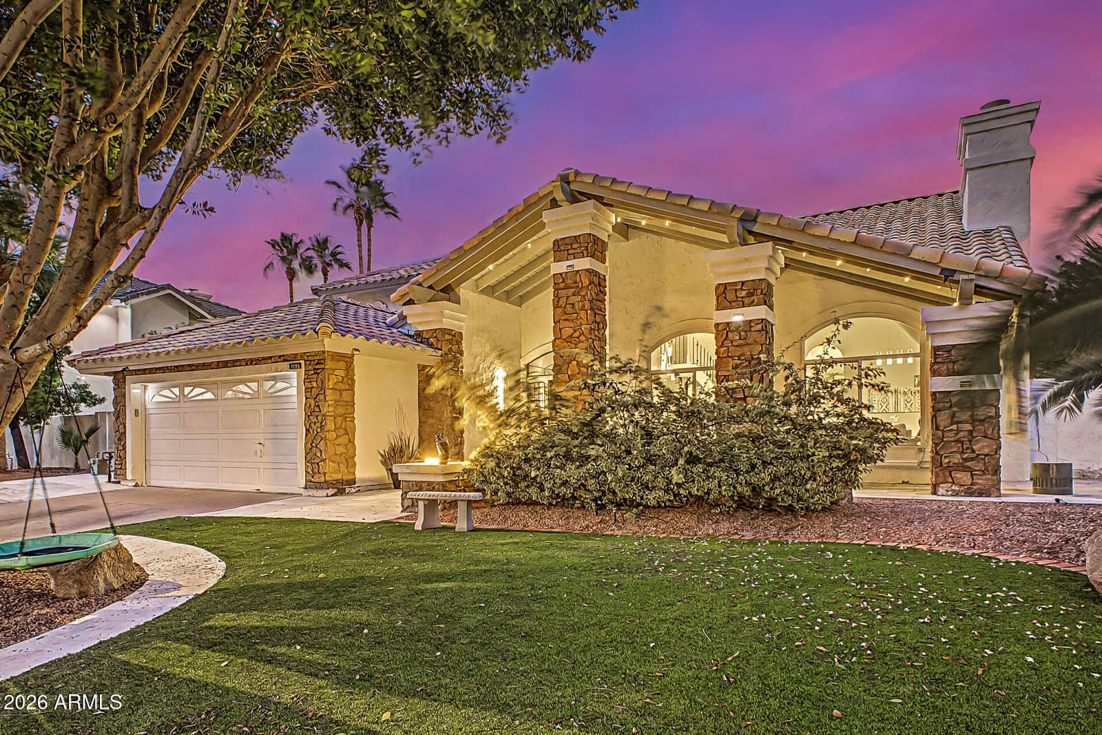 1734 E QUEEN PALM Drive, Gilbert, AZ 85234 — photo 7 of 89