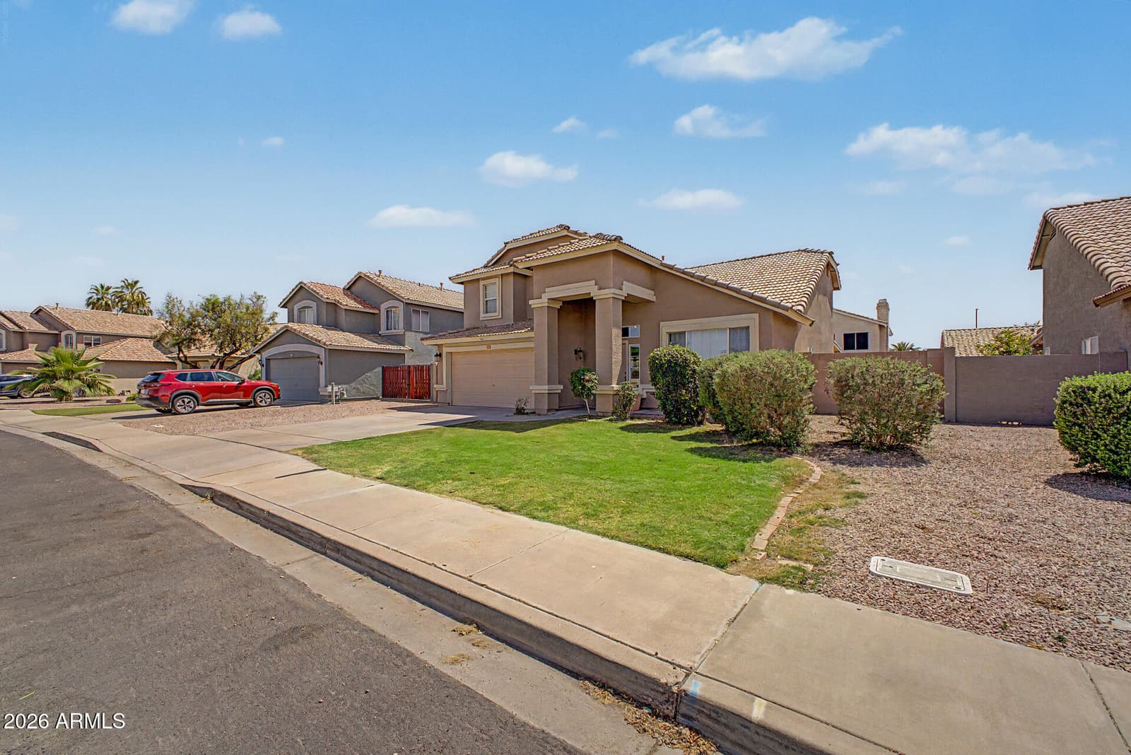 7161 E NAVARRO Avenue, Mesa, AZ 85209 — photo 3 of 34