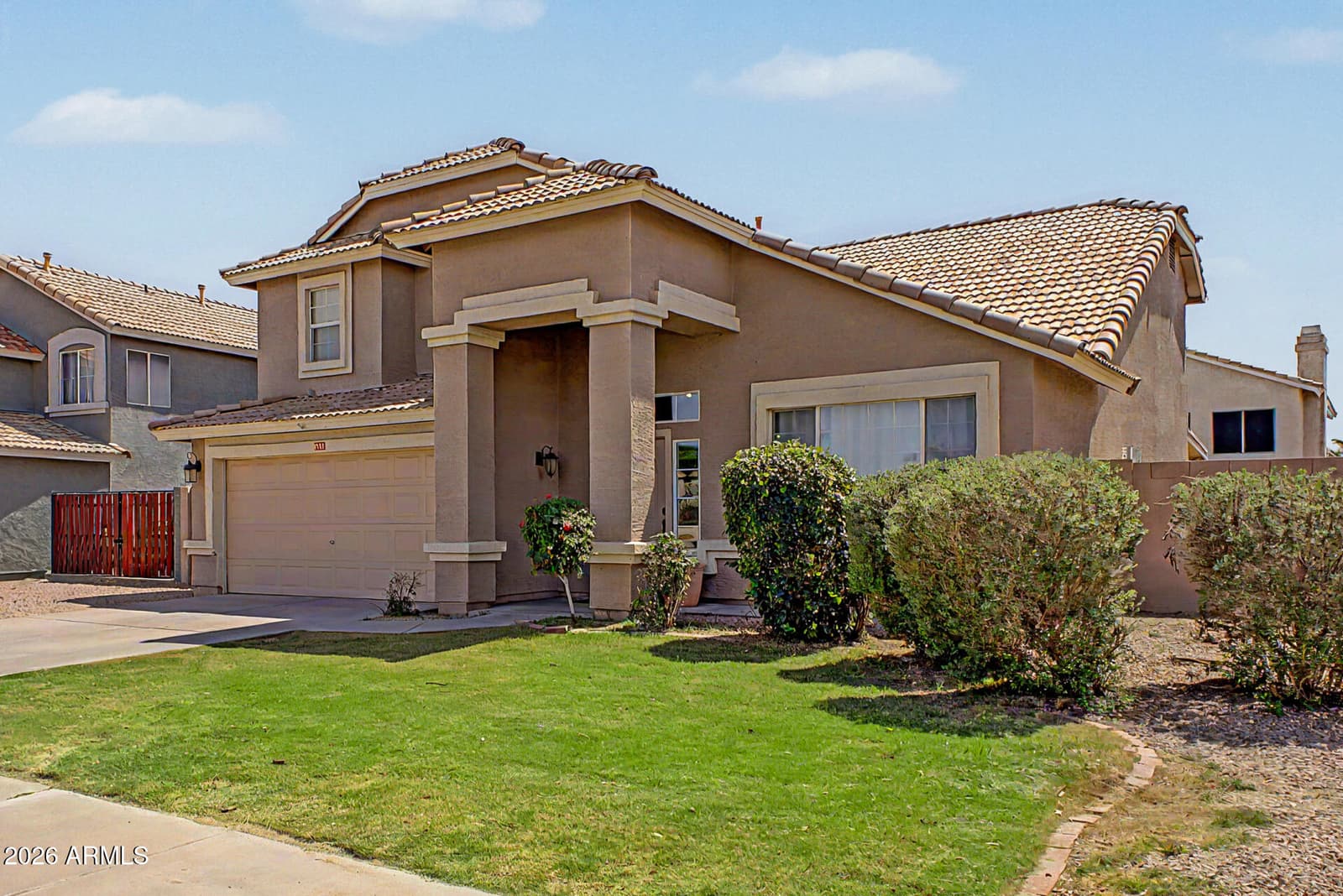 7161 E NAVARRO Avenue, Mesa, AZ 85209 — photo 4 of 34
