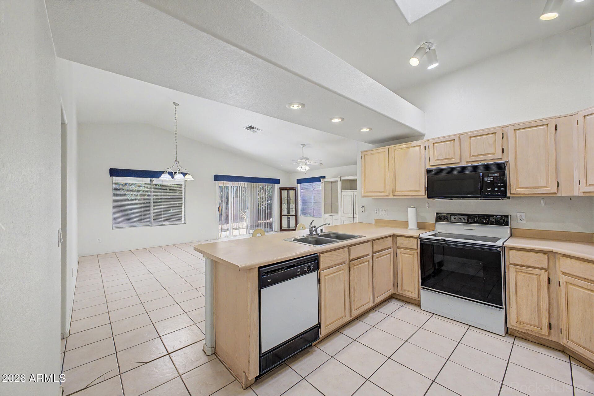 14012 W FIRE MESA Trail, Surprise, AZ 85374 — photo 10 of 25
