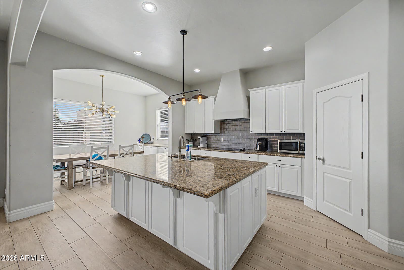 943 E ELMWOOD Place, Chandler, AZ 85249 — photo 9 of 37