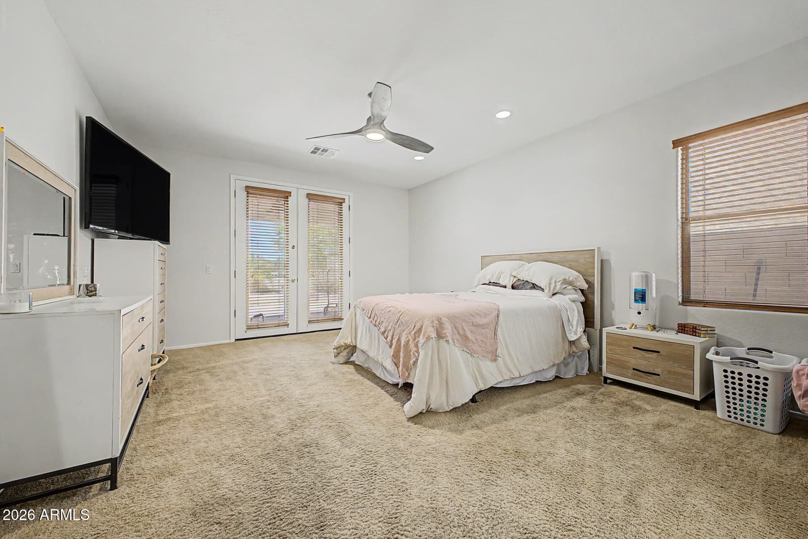 11352 E SONRISA Avenue, Mesa, AZ 85212 — photo 15 of 33