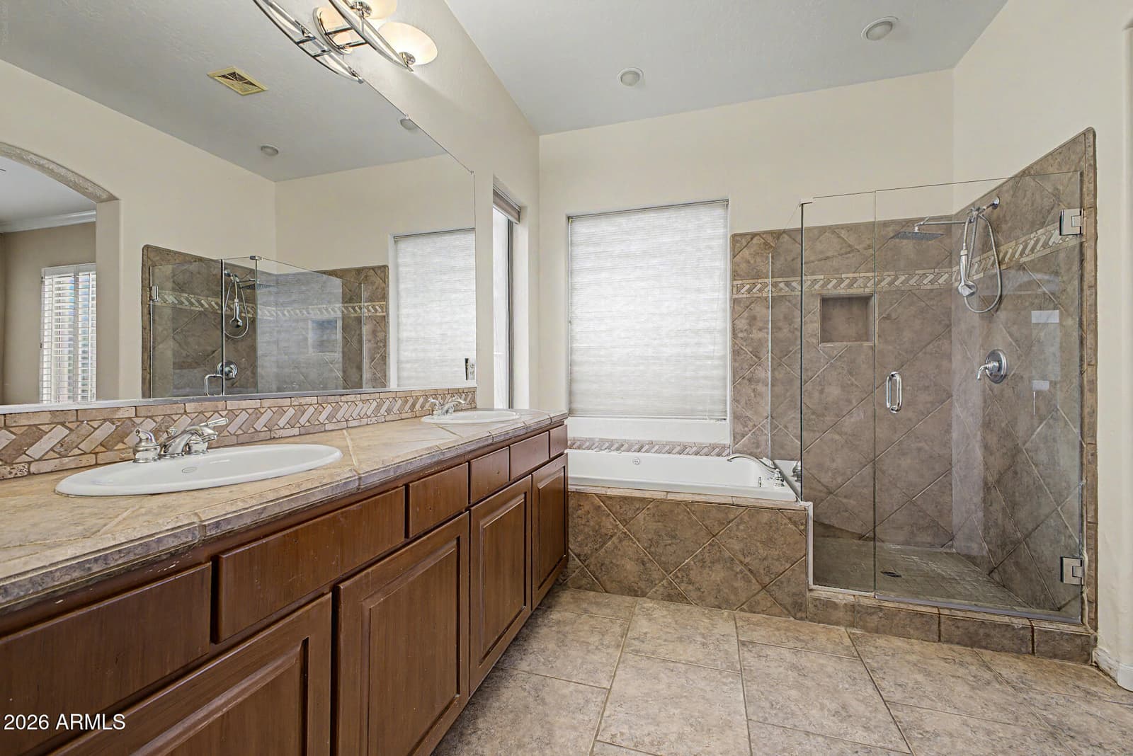 6720 S CRESTVIEW Drive, Gilbert, AZ 85298 — photo 10 of 30
