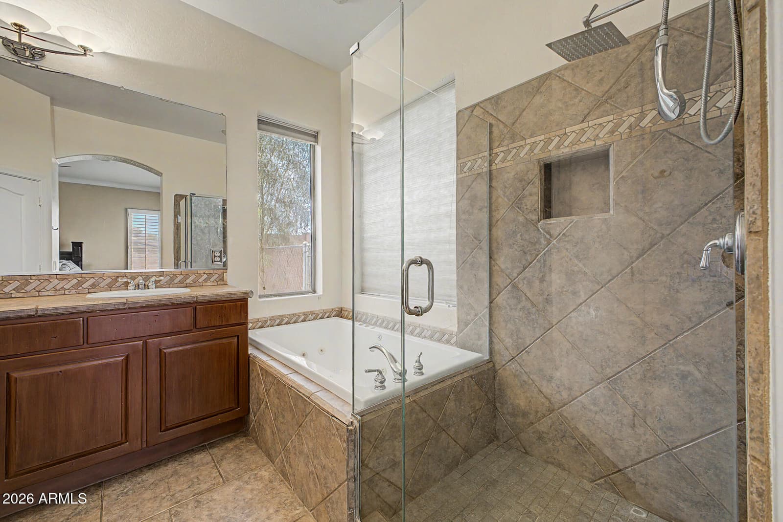 6720 S CRESTVIEW Drive, Gilbert, AZ 85298 — photo 9 of 30