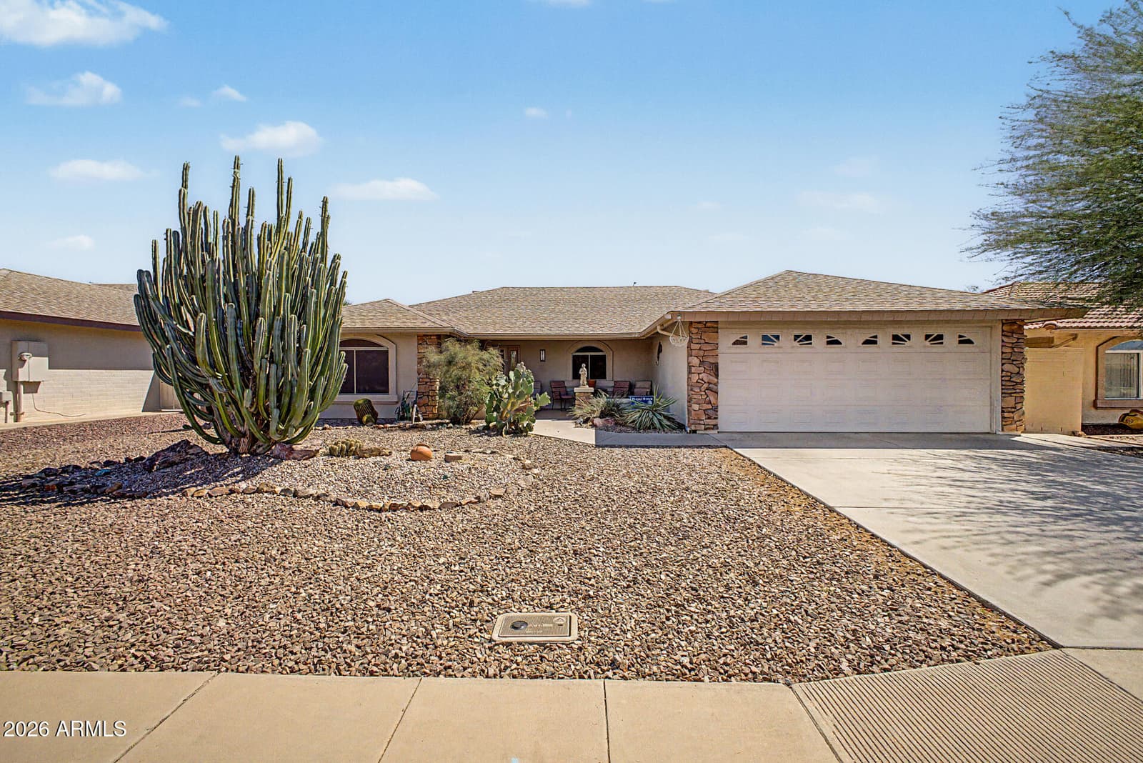 7911 E NARANJA Avenue, Mesa, AZ 85209 — photo 3 of 30