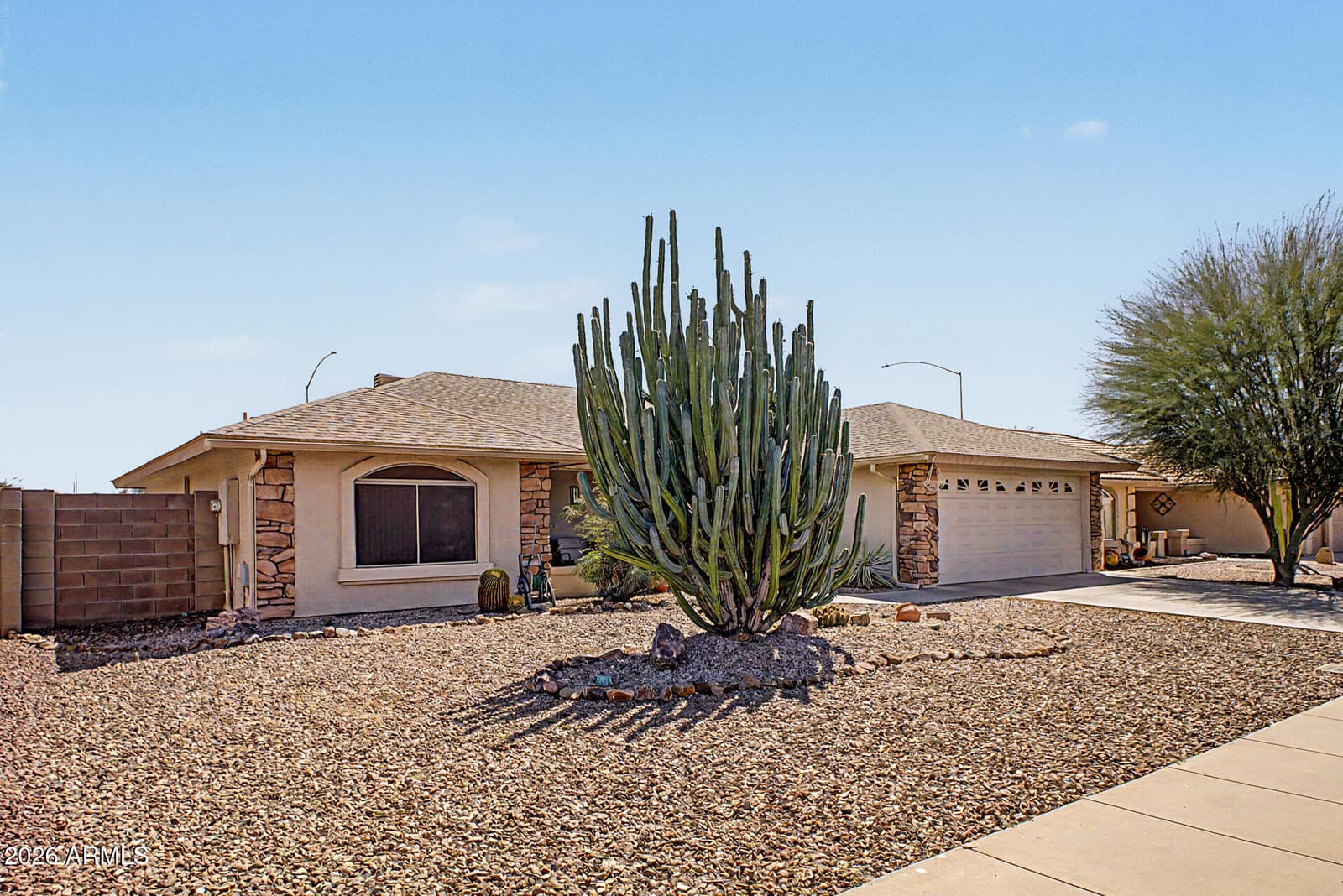 7911 E NARANJA Avenue, Mesa, AZ 85209 — photo 4 of 30