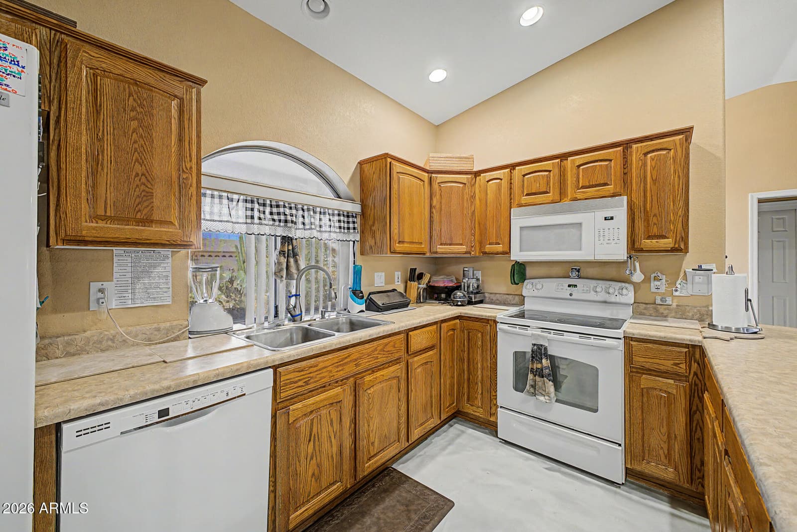 7911 E NARANJA Avenue, Mesa, AZ 85209 — photo 13 of 30
