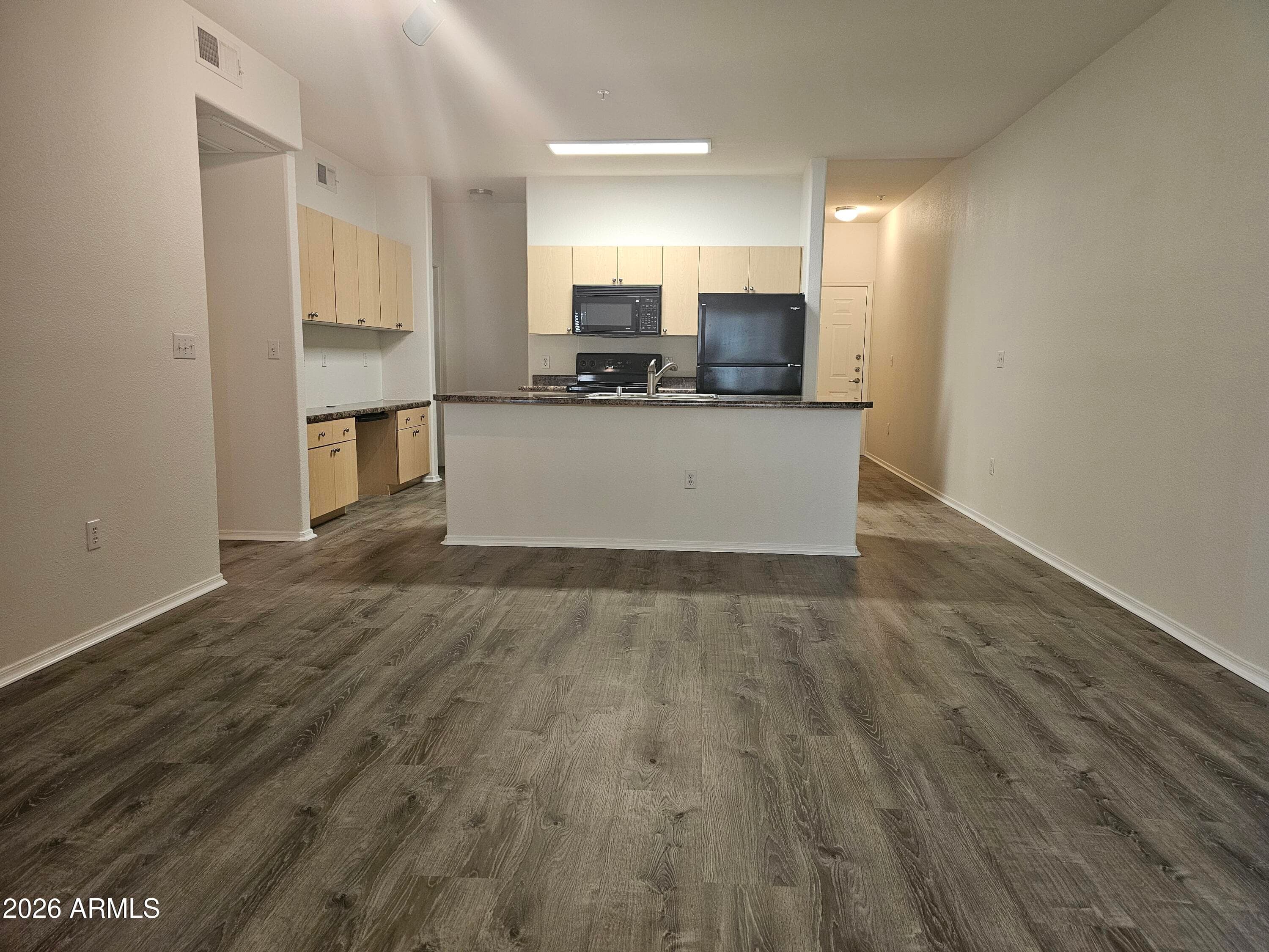 18416 N CAVE CREEK Road 1075, Phoenix, AZ 85032 — photo 4 of 14