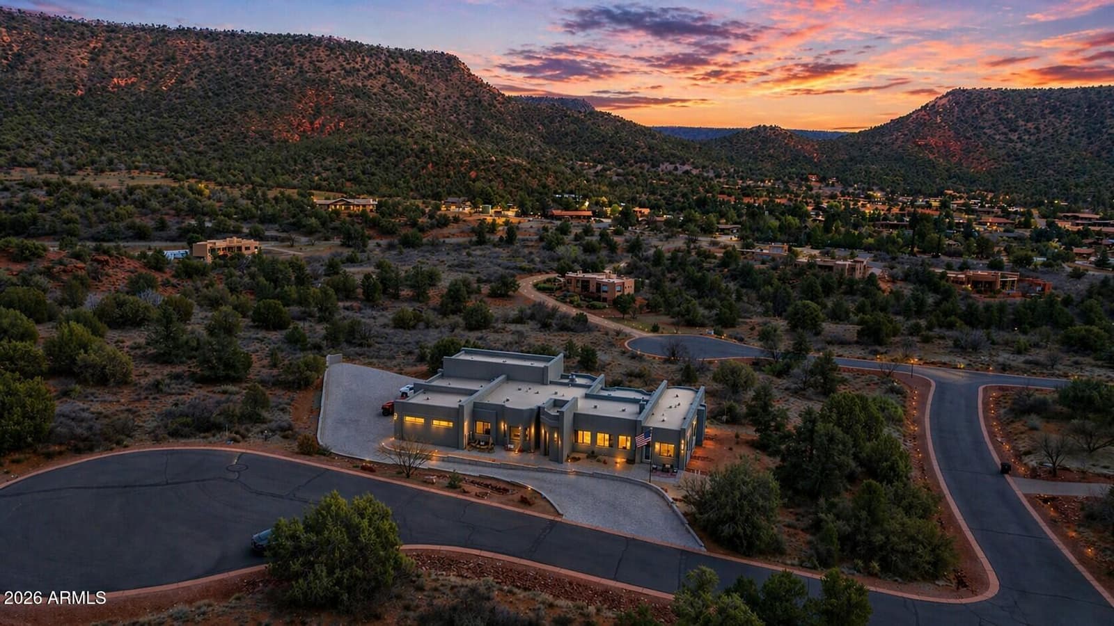 10 HO HUM Circle, Sedona, AZ 86351 — photo 2 of 44