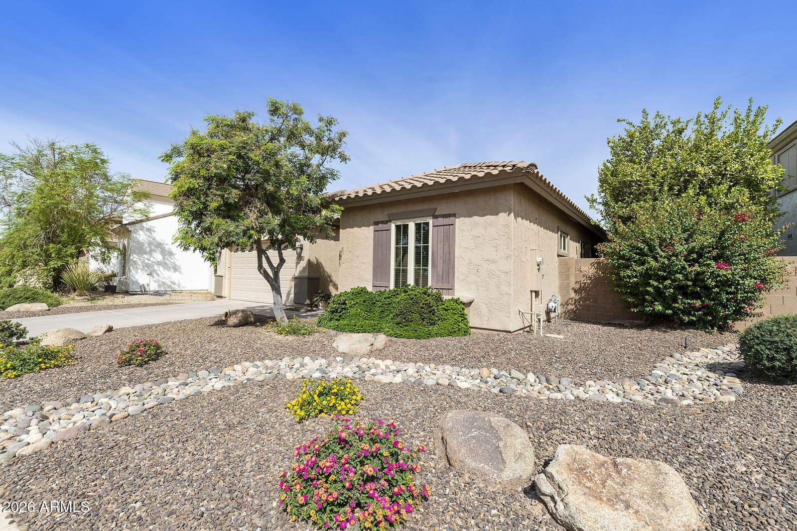 6920 S CRYSTAL Way, Chandler, AZ 85249 — photo 6 of 52