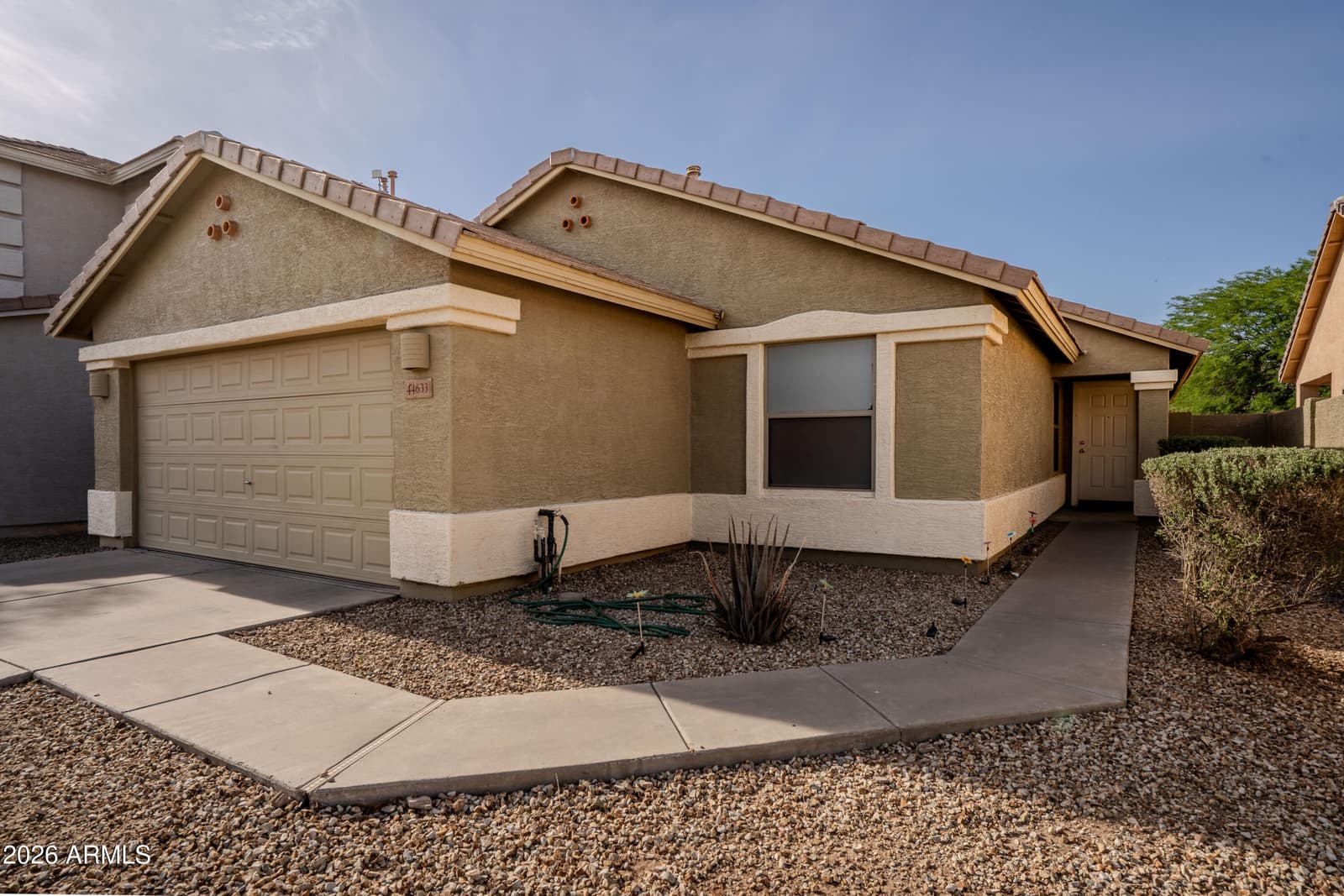 44633 W YUCCA Lane, Maricopa, AZ 85138 — photo 4 of 45