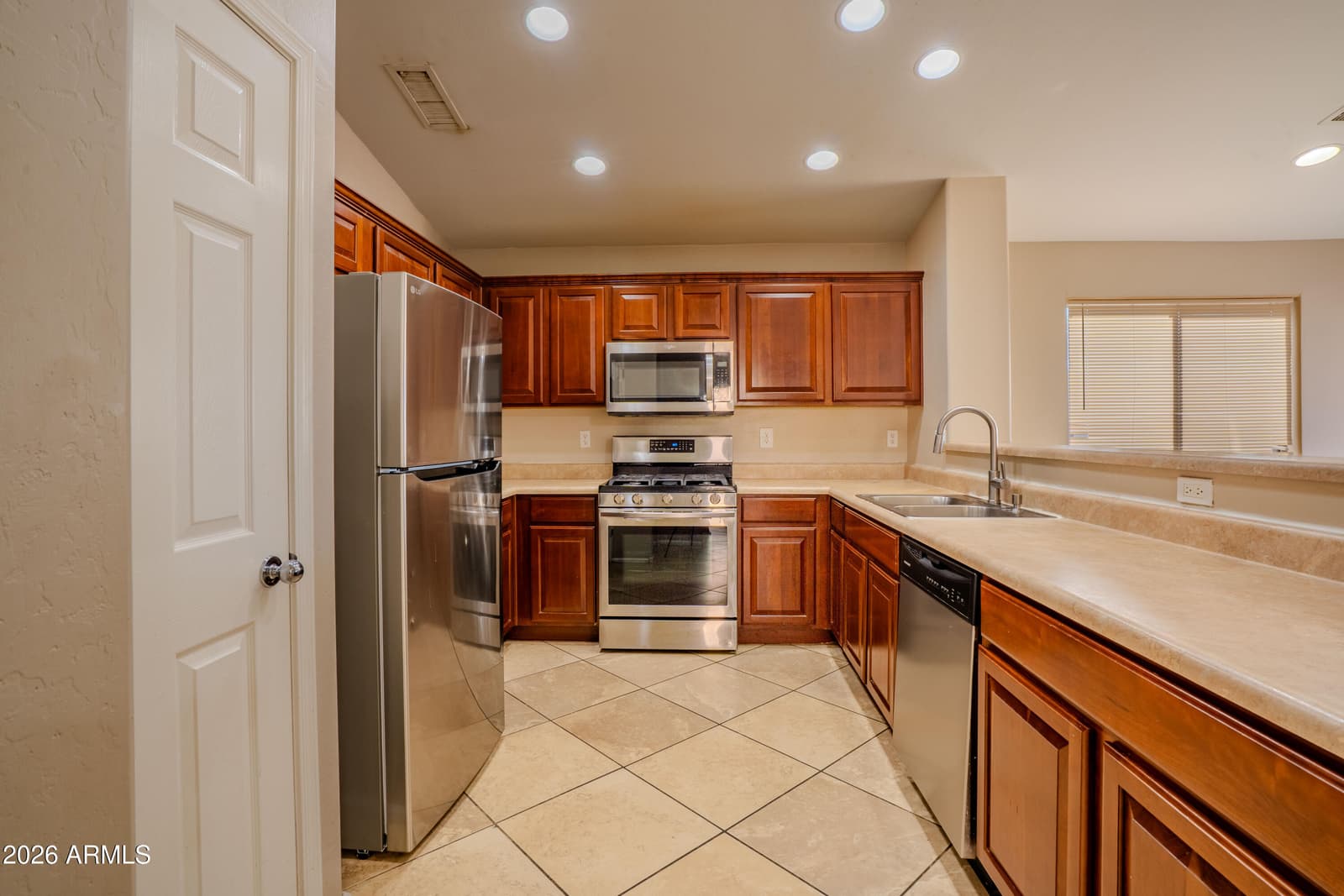 44633 W YUCCA Lane, Maricopa, AZ 85138 — photo 12 of 45