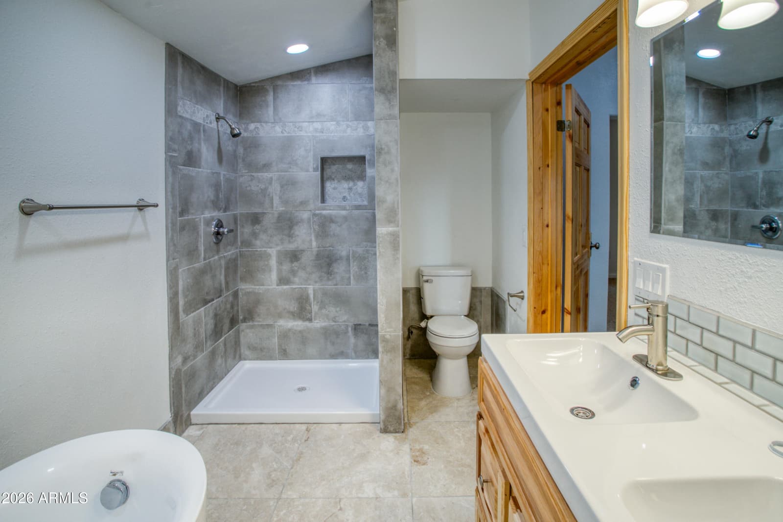 931 MIRAMON Drive, Lakeside, AZ 85929 — photo 8 of 27