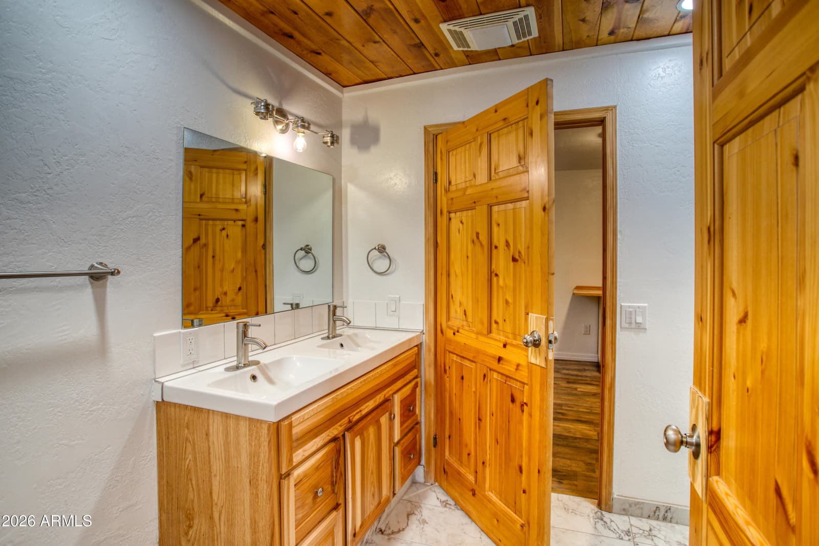 931 MIRAMON Drive, Lakeside, AZ 85929 — photo 14 of 27