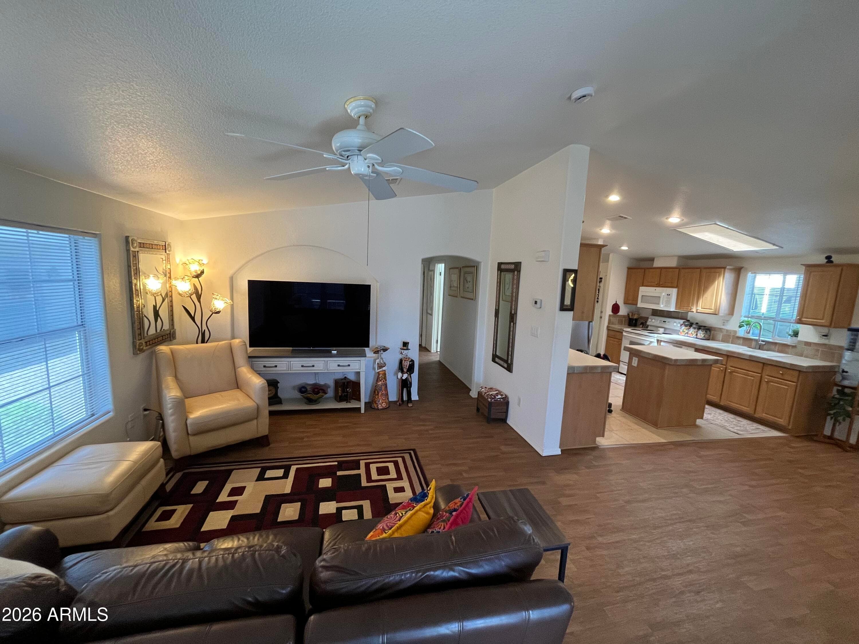 10960 N 67TH Avenue 136, Glendale, AZ 85304 — photo 13 of 49