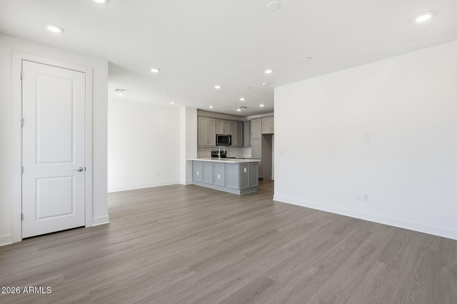 2121 W SONORAN DESERT Drive 80, Phoenix, AZ 85085 — photo 18 of 23