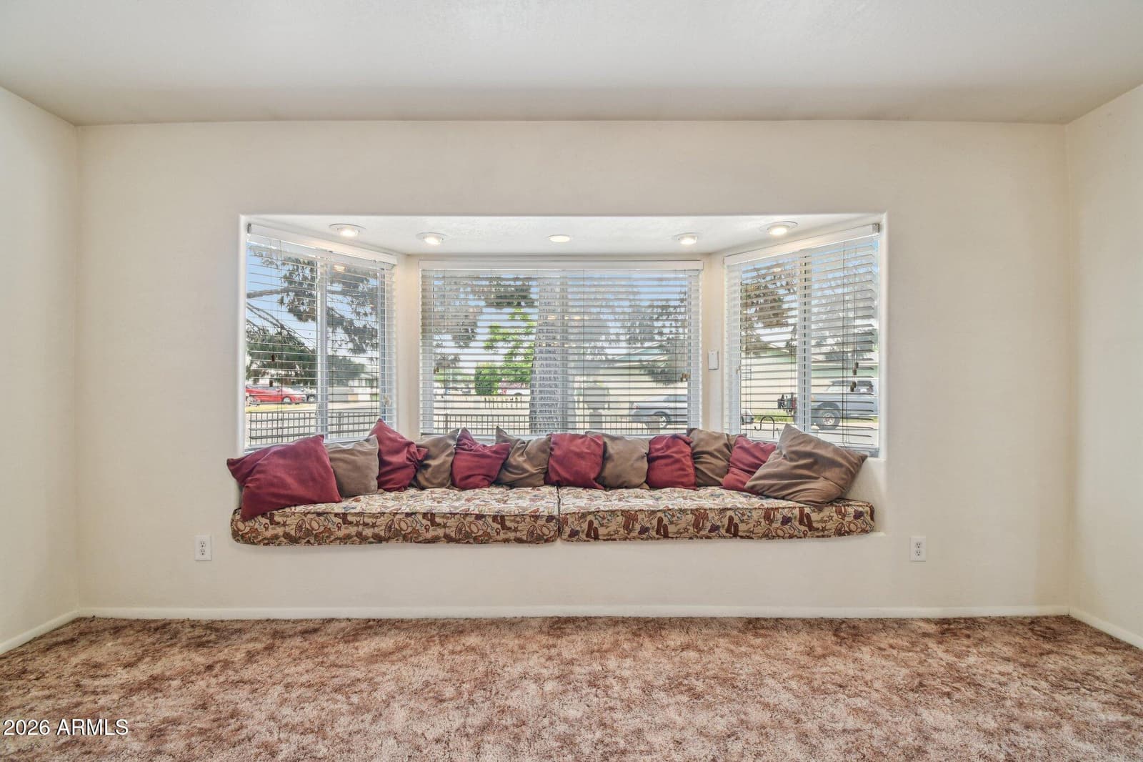 3432 N 86TH Avenue, Phoenix, AZ 85037 — photo 7 of 34