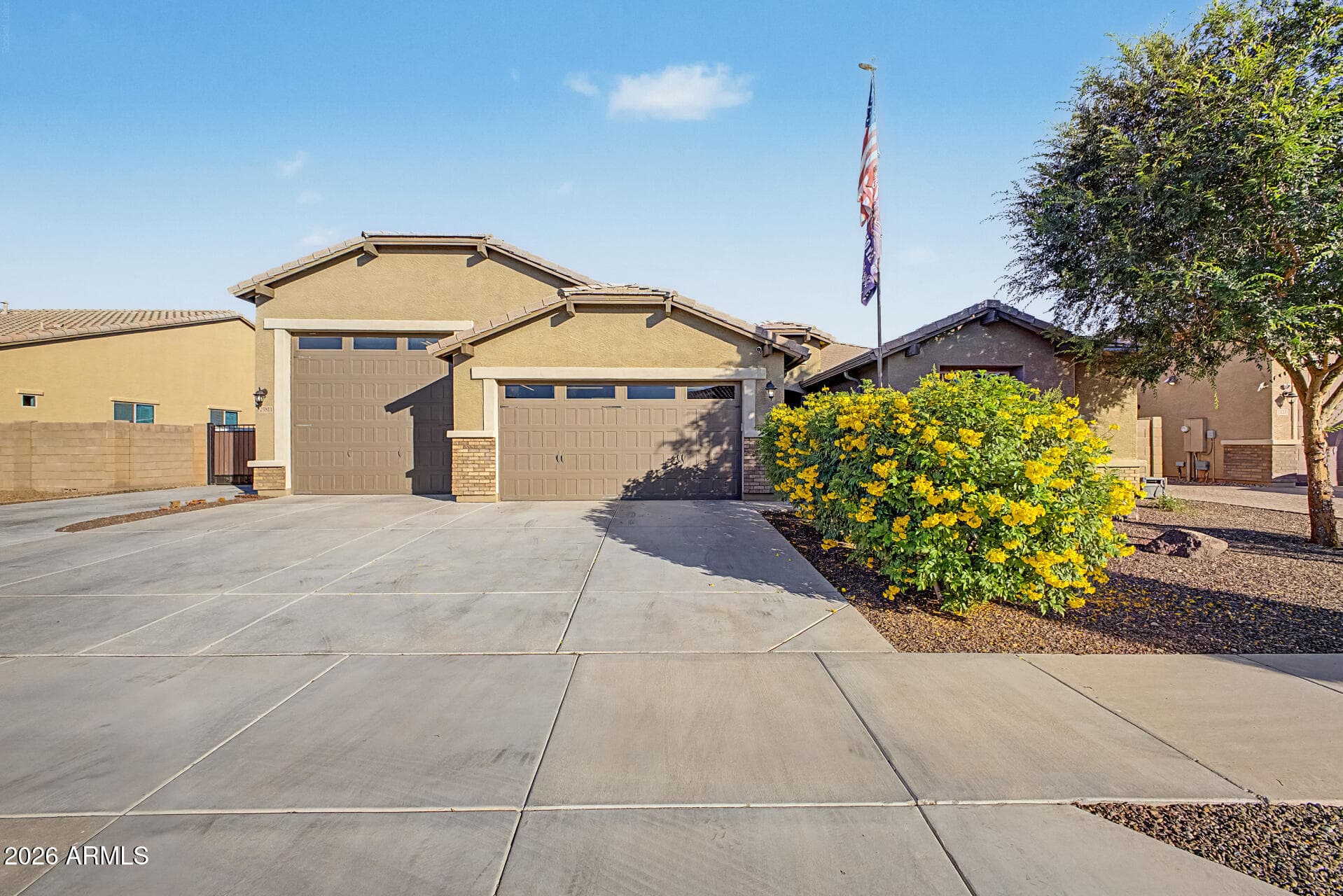23811 N 170TH Avenue, Surprise, AZ 85387 — photo 5 of 63