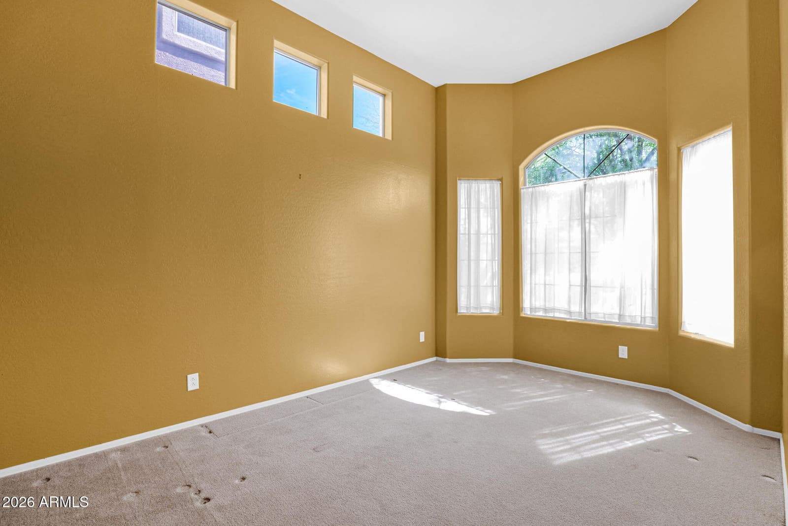 35732 N 31ST Drive, Phoenix, AZ 85086 — photo 4 of 29