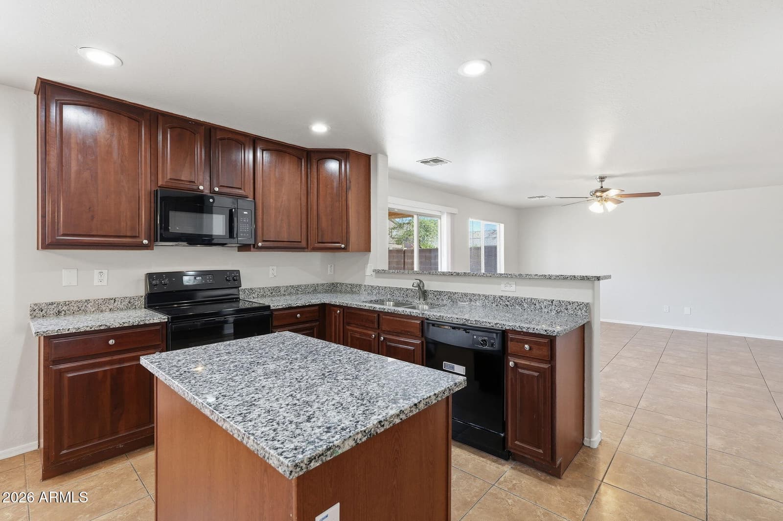 11216 W PIERSON Street, Phoenix, AZ 85037 — photo 12 of 42