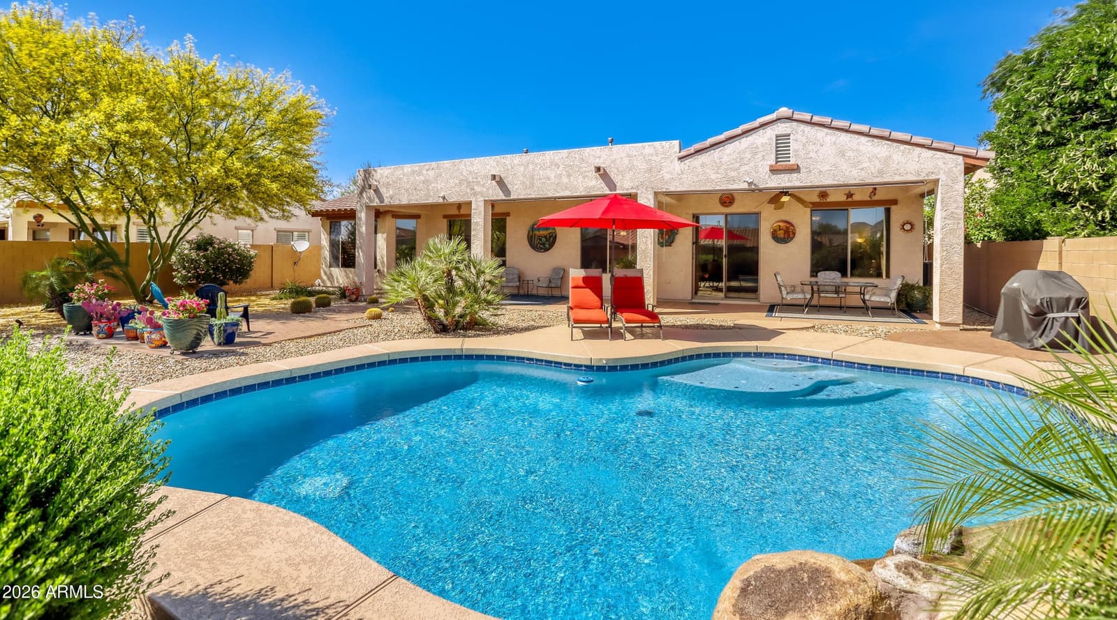1513 W BRAMBLE BERRY Lane, Phoenix, AZ 85085 — photo 2 of 60
