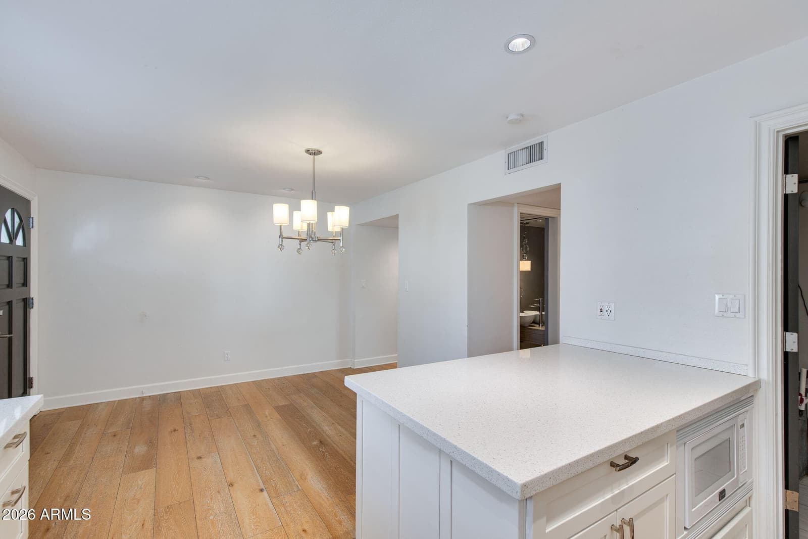 4099 E CAMPBELL Avenue, Phoenix, AZ 85018 — photo 9 of 28