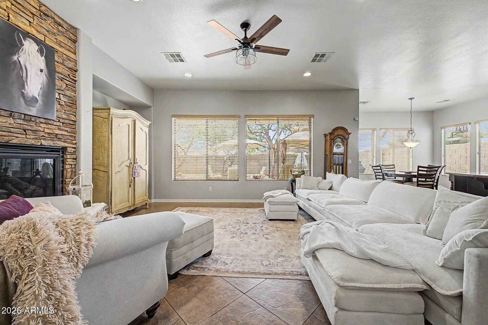 1741 W BRAMBLE BERRY Lane, Phoenix, AZ 85085 — photo 7 of 39