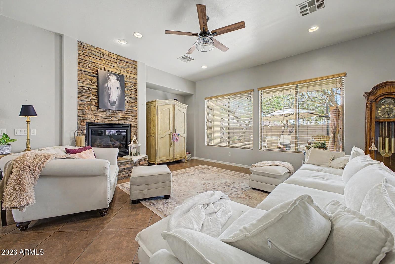 1741 W BRAMBLE BERRY Lane, Phoenix, AZ 85085 — photo 9 of 39