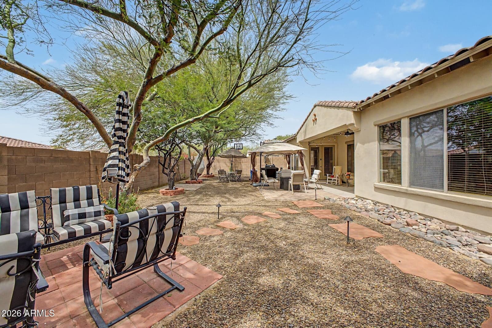1741 W BRAMBLE BERRY Lane, Phoenix, AZ 85085 — photo 34 of 39