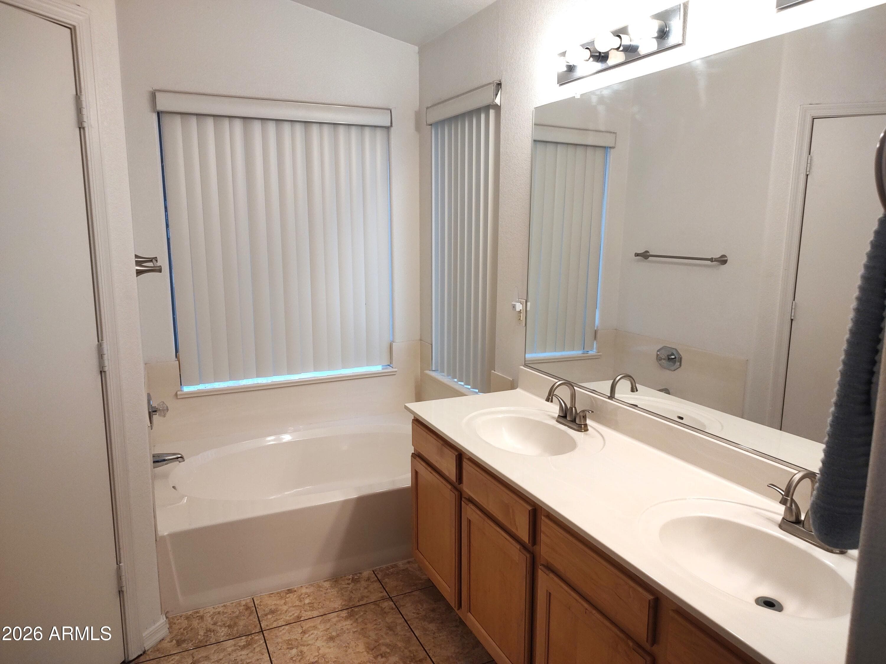 6510 W CHISUM Trail, Phoenix, AZ 85083 — photo 19 of 33