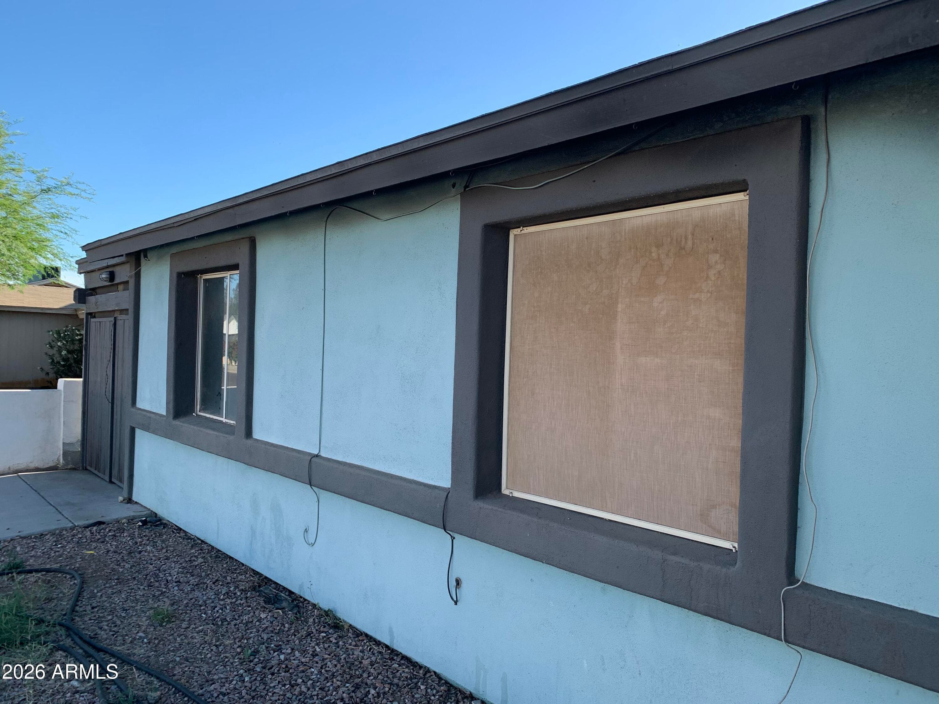 4202 N 72ND Lane, Phoenix, AZ 85033 — photo 3 of 53