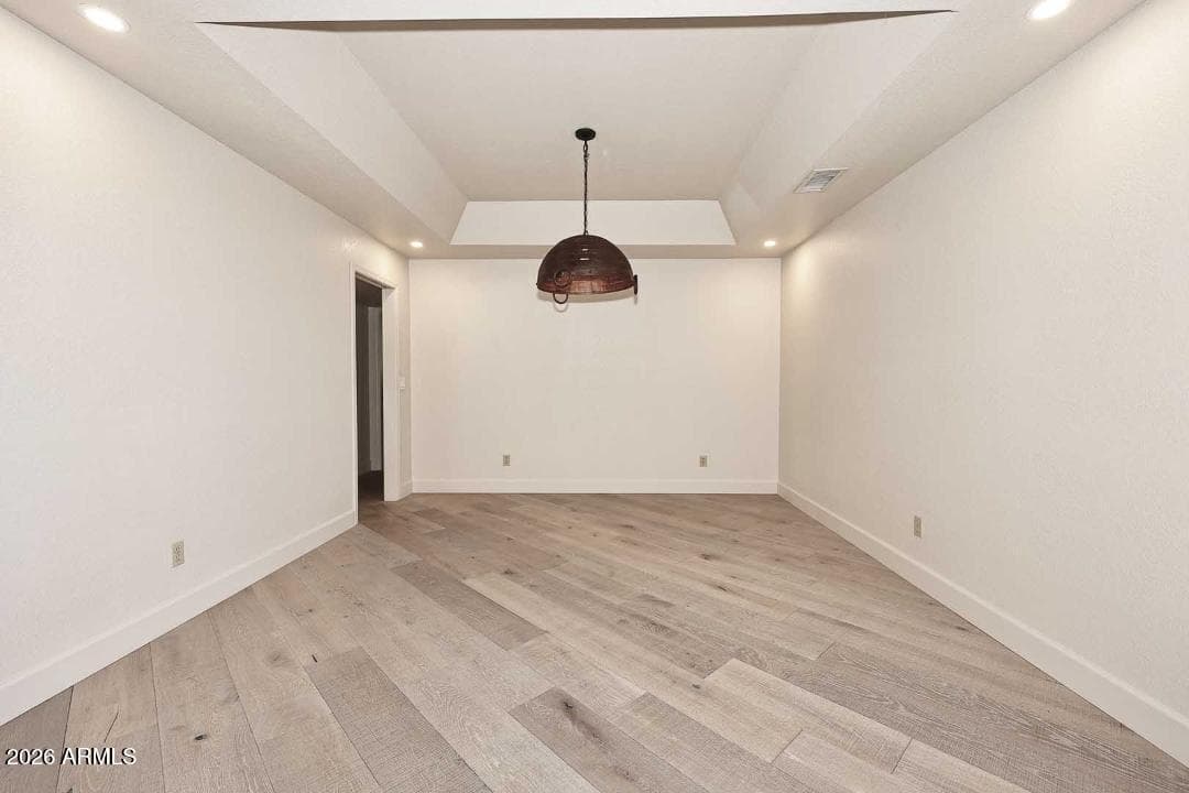 4909 E CHOLLA Street, Scottsdale, AZ 85254 — photo 12 of 35