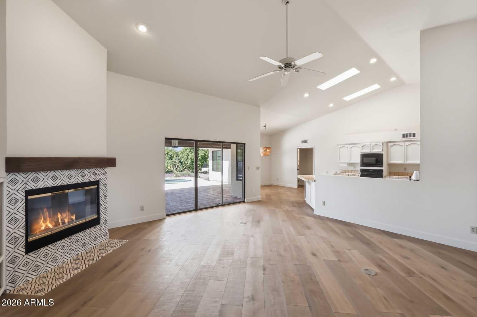 4909 E CHOLLA Street, Scottsdale, AZ 85254 — photo 15 of 35