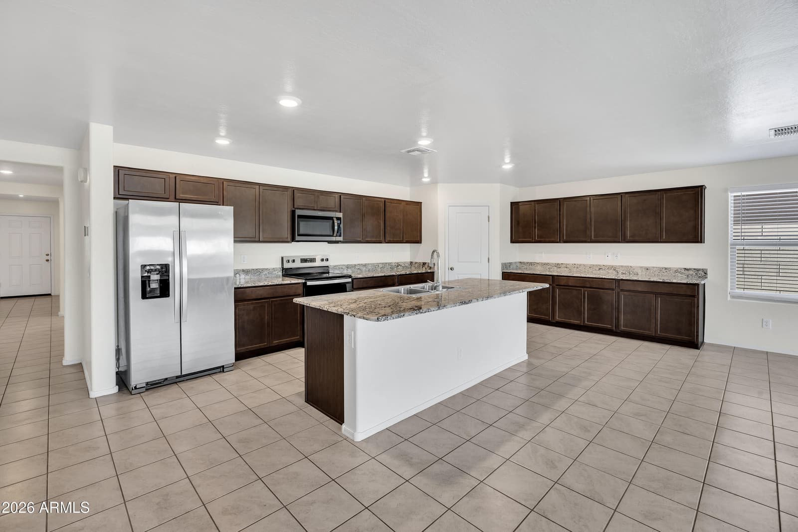 1457 S 181ST Drive, Goodyear, AZ 85338 — photo 3 of 25