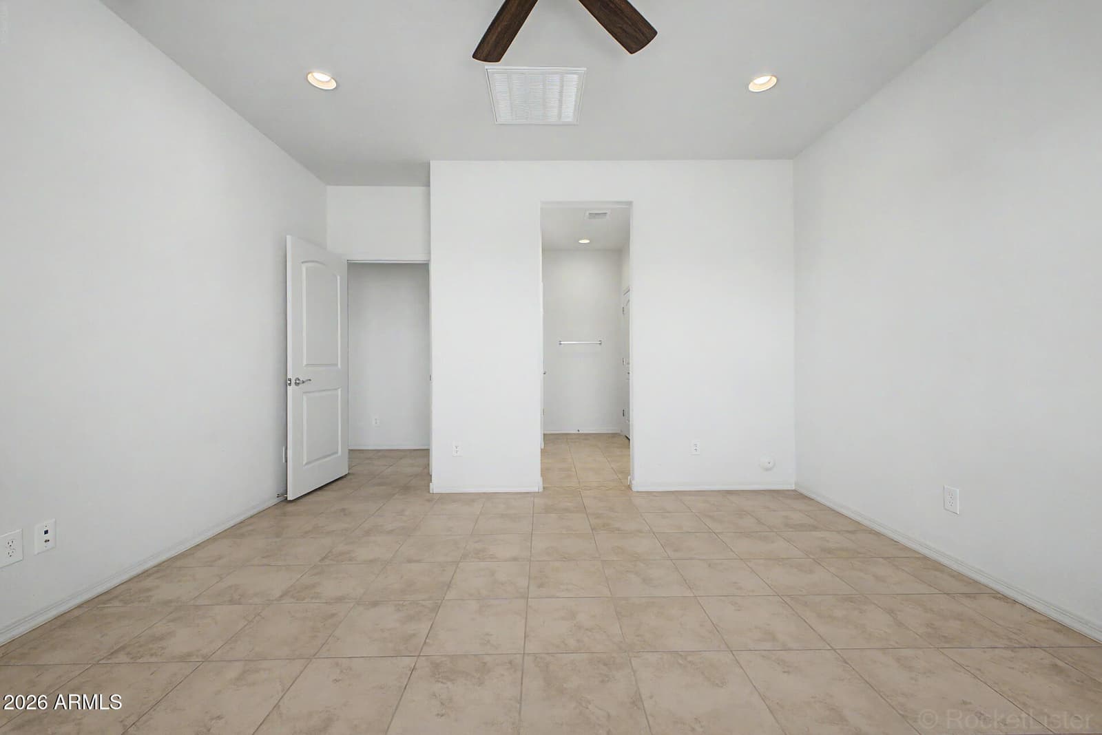 8954 W SAN JUAN Avenue, Glendale, AZ 85305 — photo 22 of 48