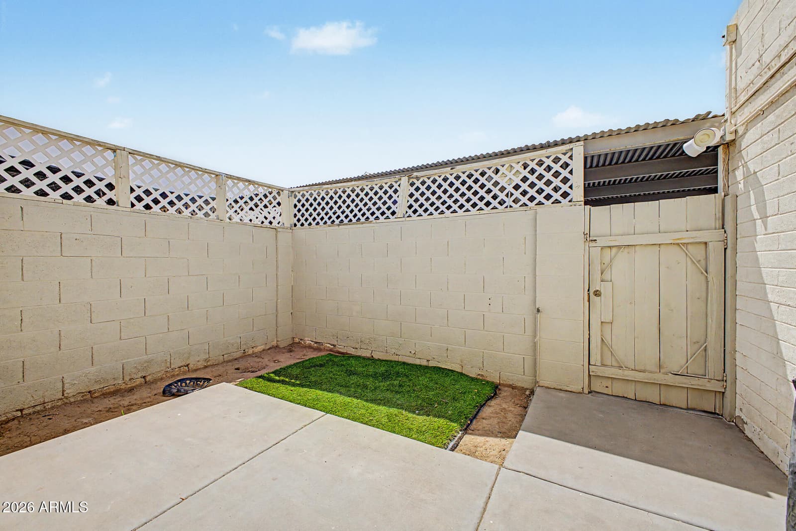 636 N LESUEUR Circle, Mesa, AZ 85203 — photo 33 of 35