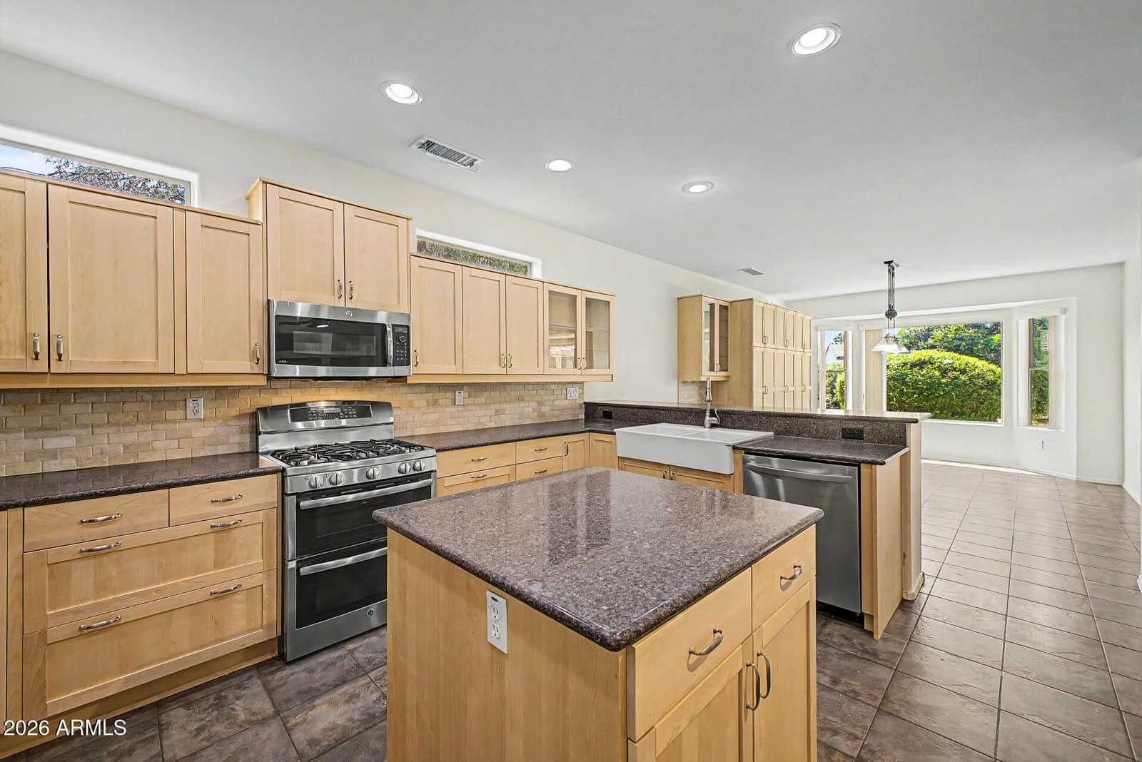 16731 W ORACLE RIM Drive, Surprise, AZ 85387 — photo 20 of 54