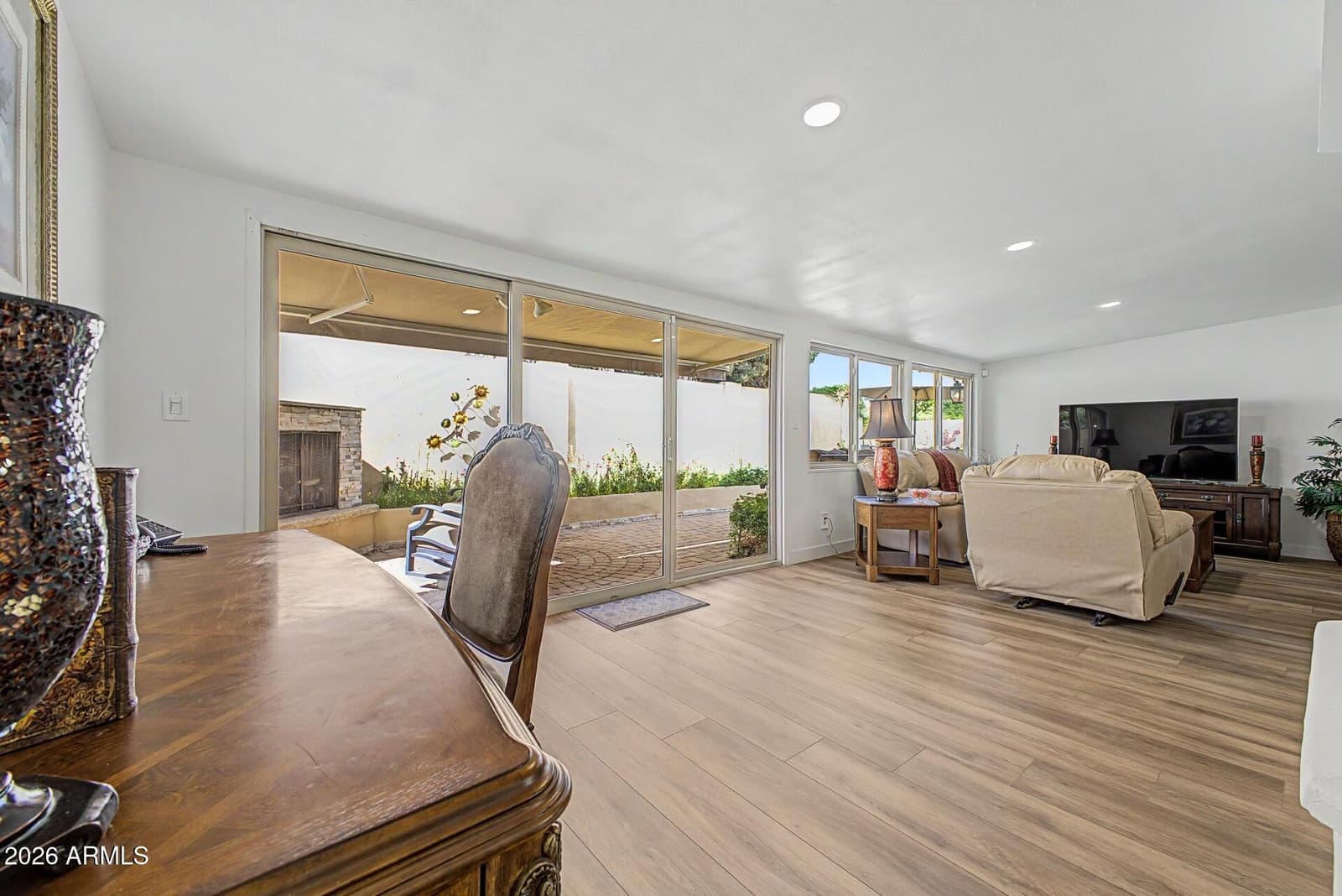 7806 E COOLIDGE Street, Scottsdale, AZ 85251 — photo 9 of 31